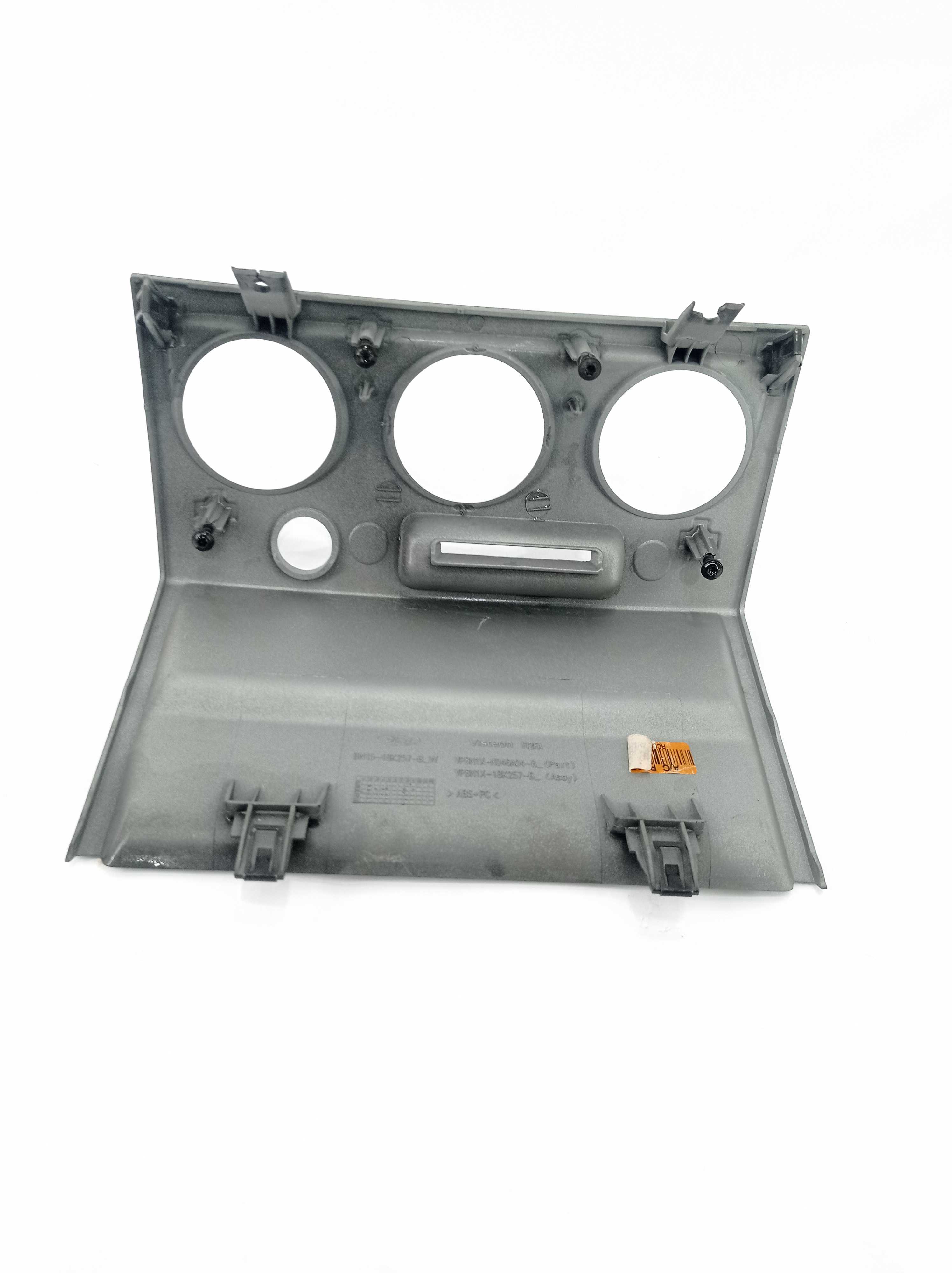 Moldura ar condicionado Ford Fiesta 8n1518k257 E21103 2