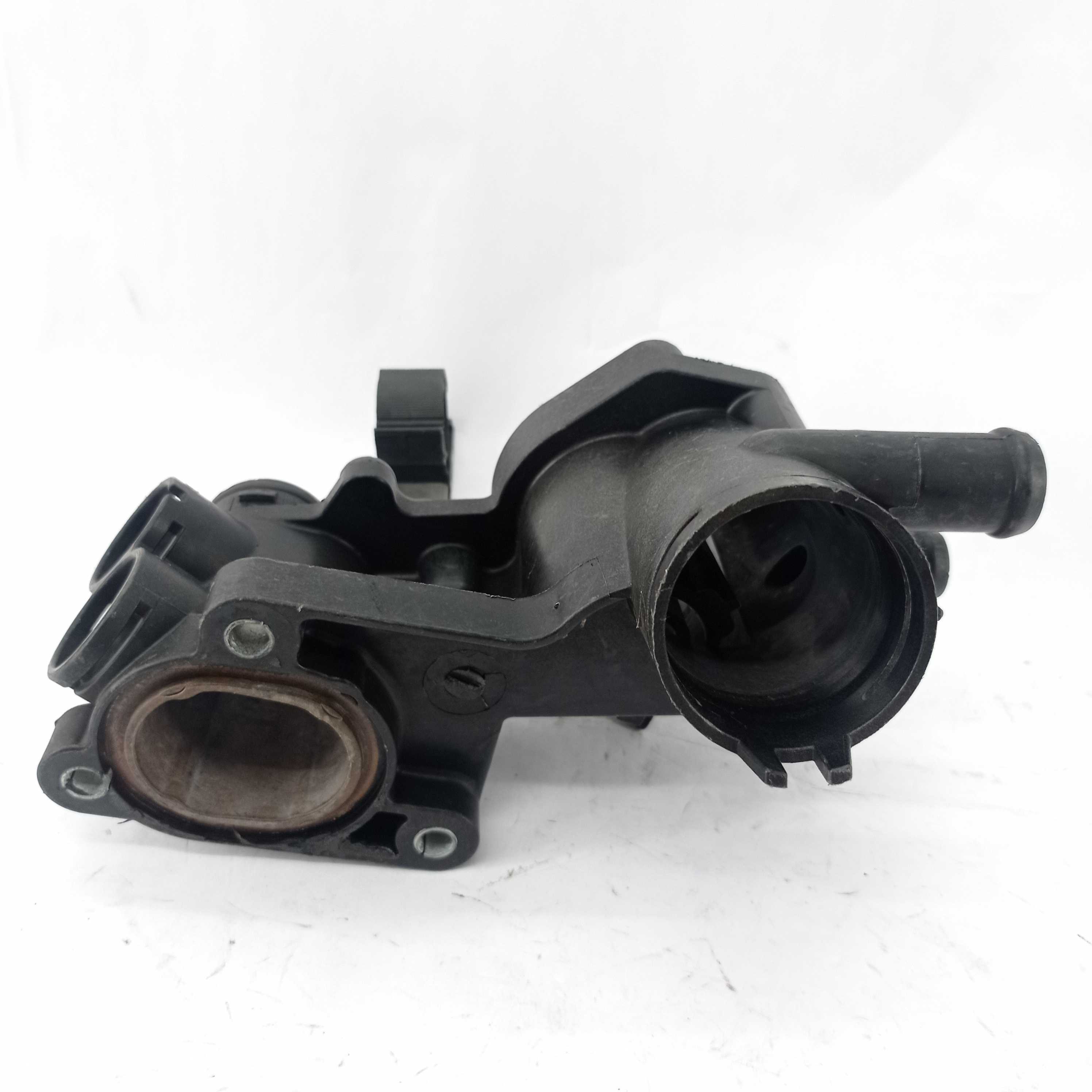 Carcaça Válvula Termostática Volks Fox 032121023 E23818 2