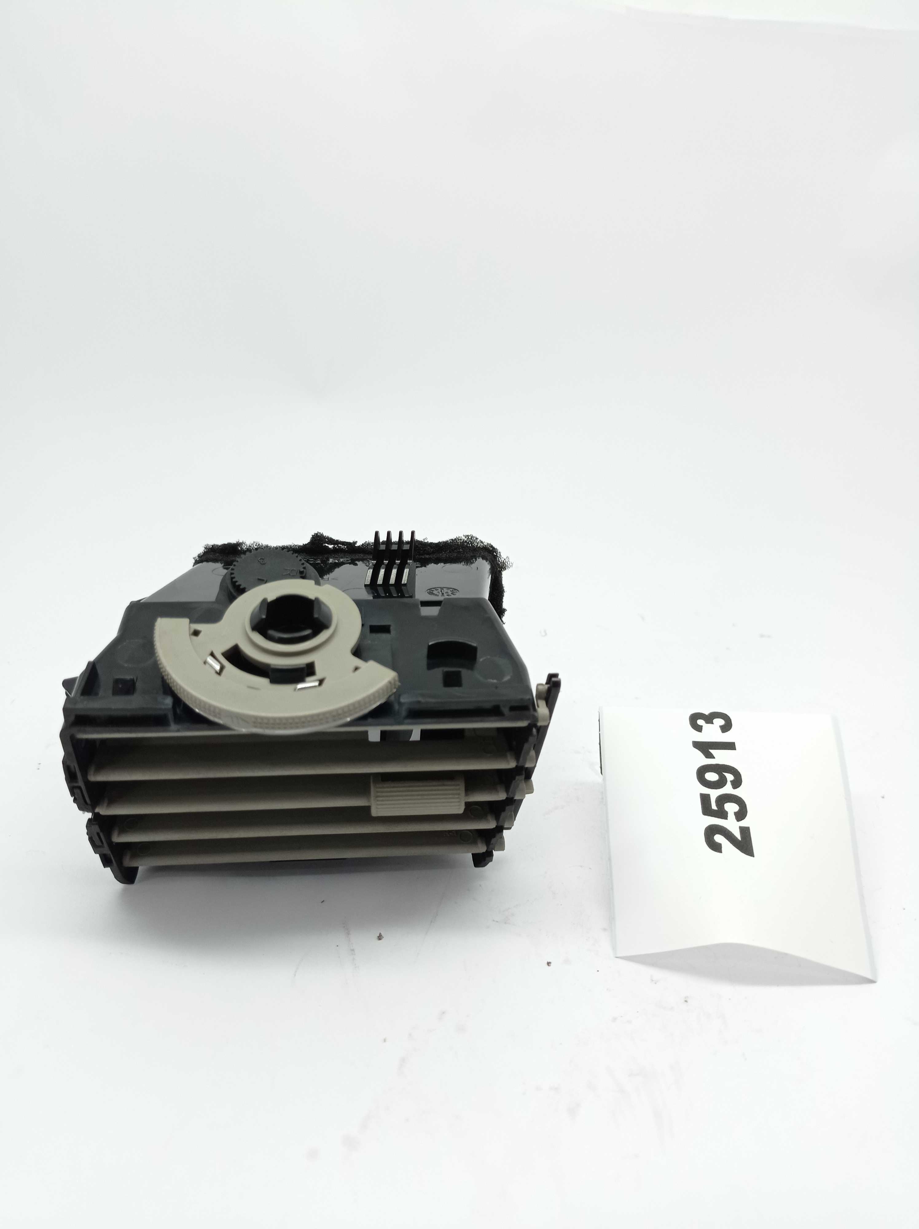 Difusor de Ar Lateral Direita Gm Spin E25913
