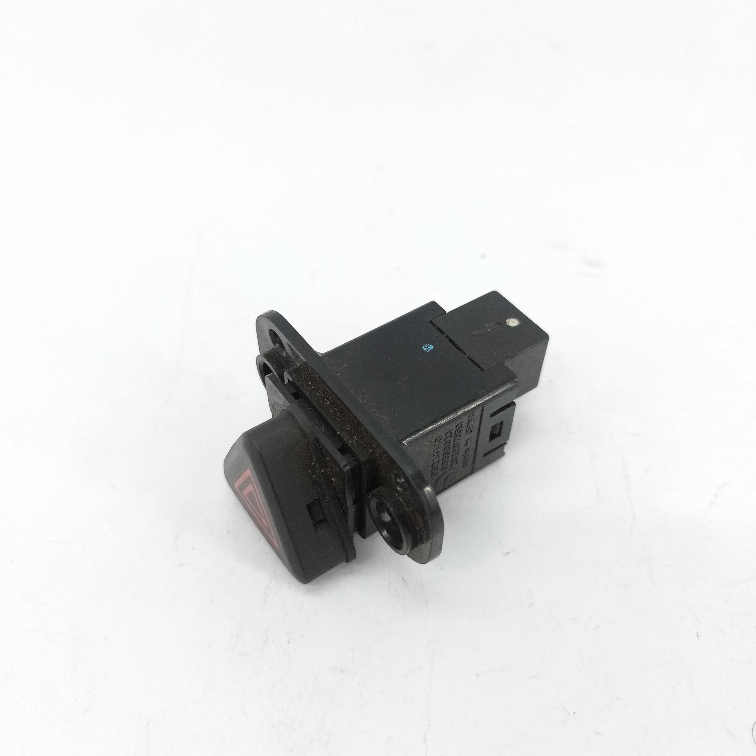 Botão Pisca Alerta Gm Spin Cobalt 95214143 E20837 2