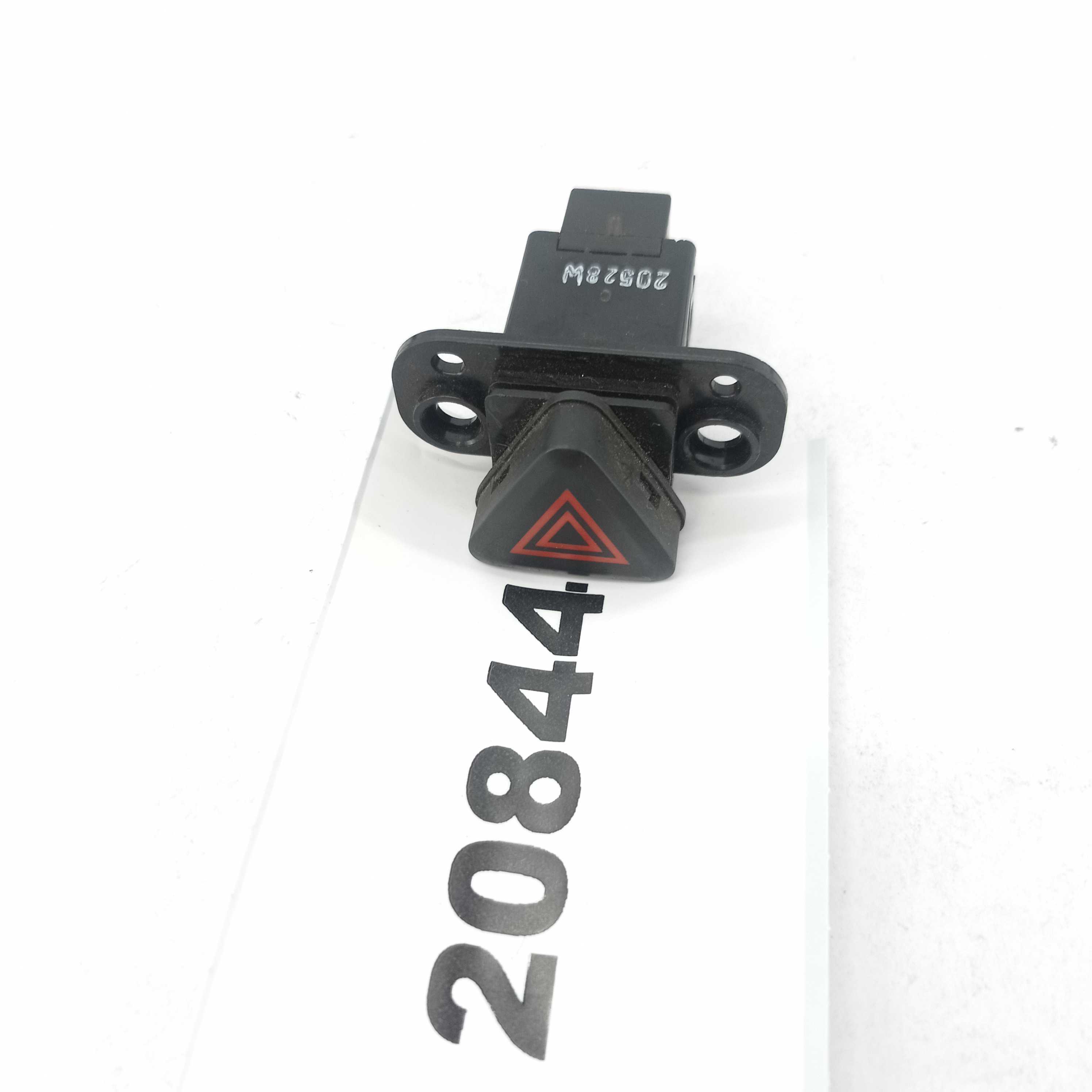 Botão Pisca Alerta Gm Spin Cobalt 95214143 E20844 2