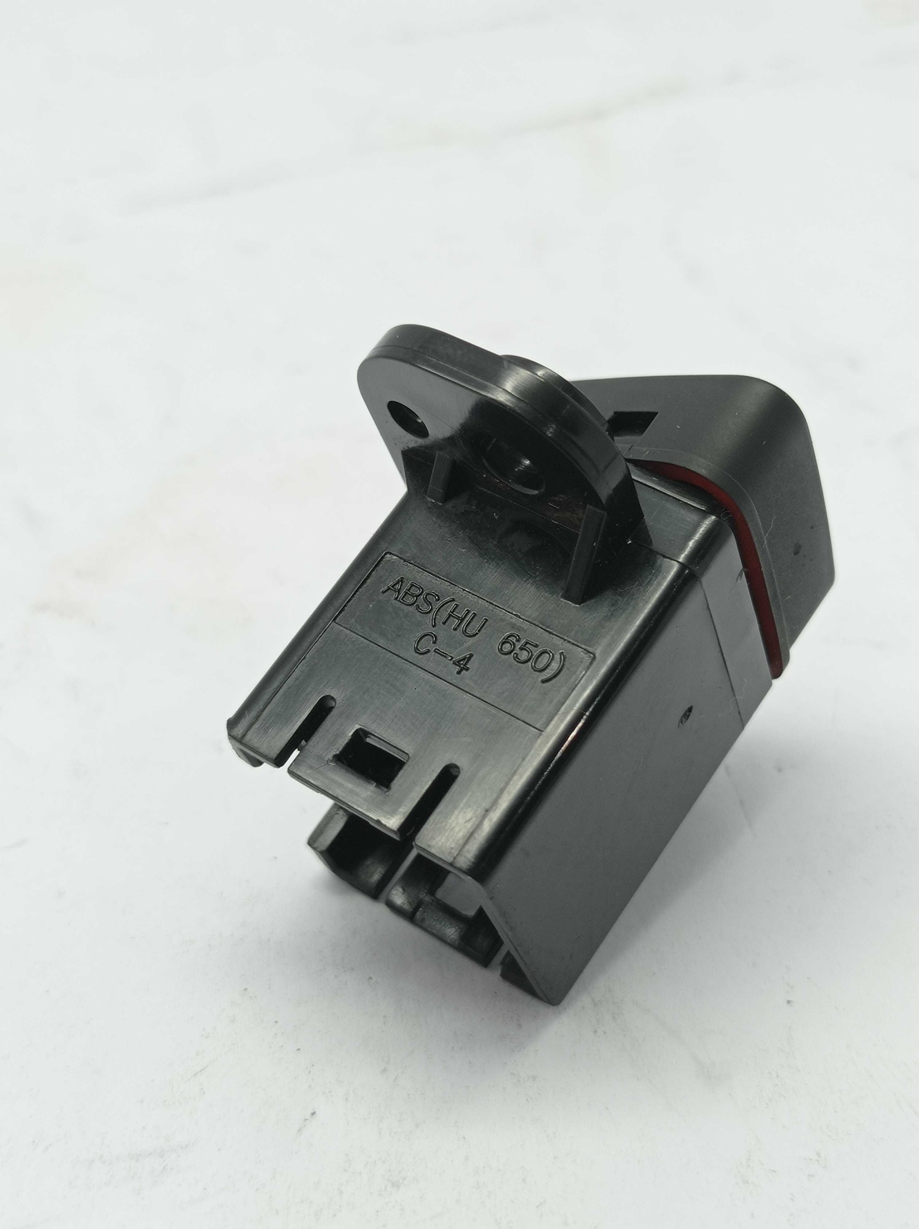 Interruptor Botão Pisca Alerta Gm Spin/ Cobalt 13/16 -19129 3