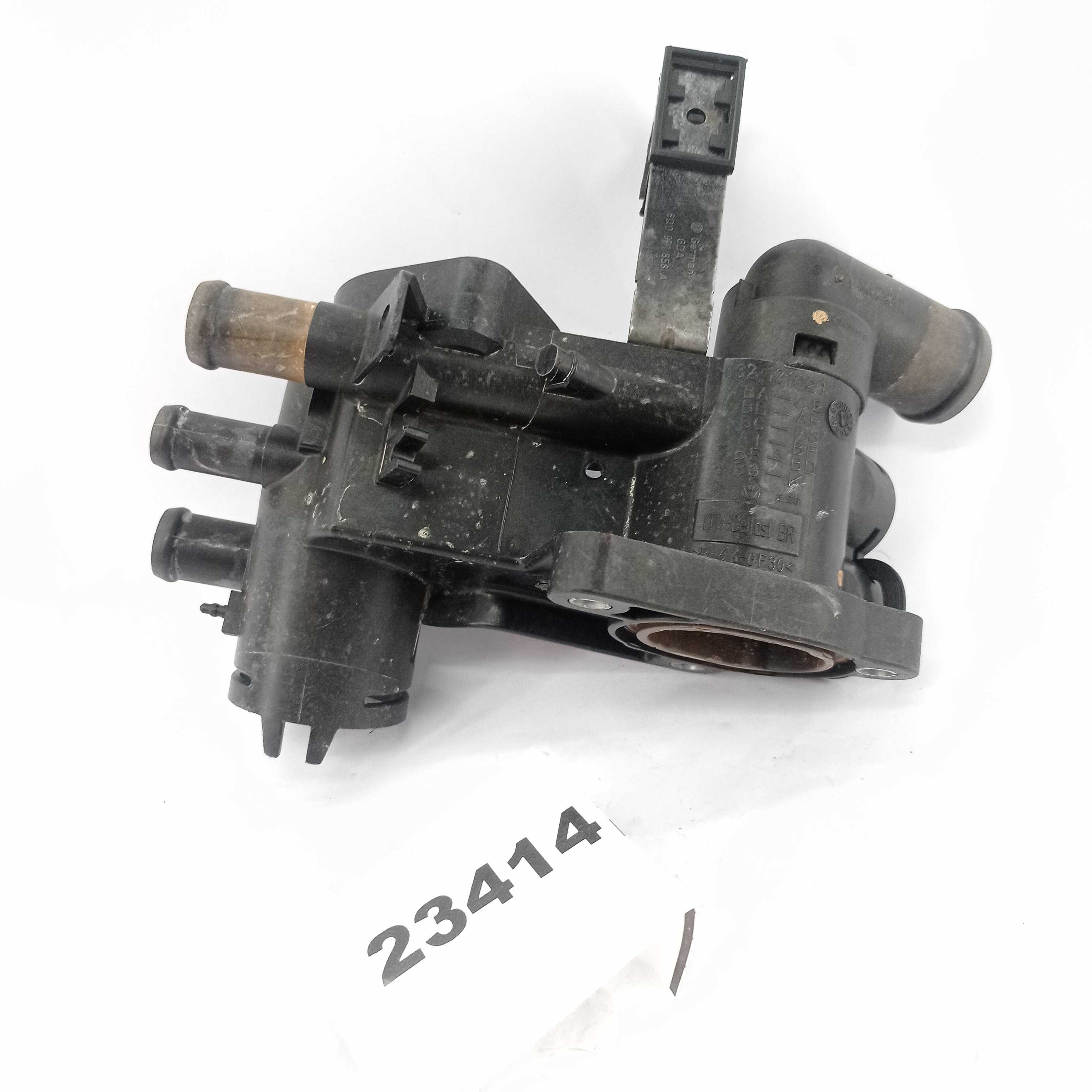 Carcaça Válvula Termostática Volkswagen Fox 1.0 032121026 2