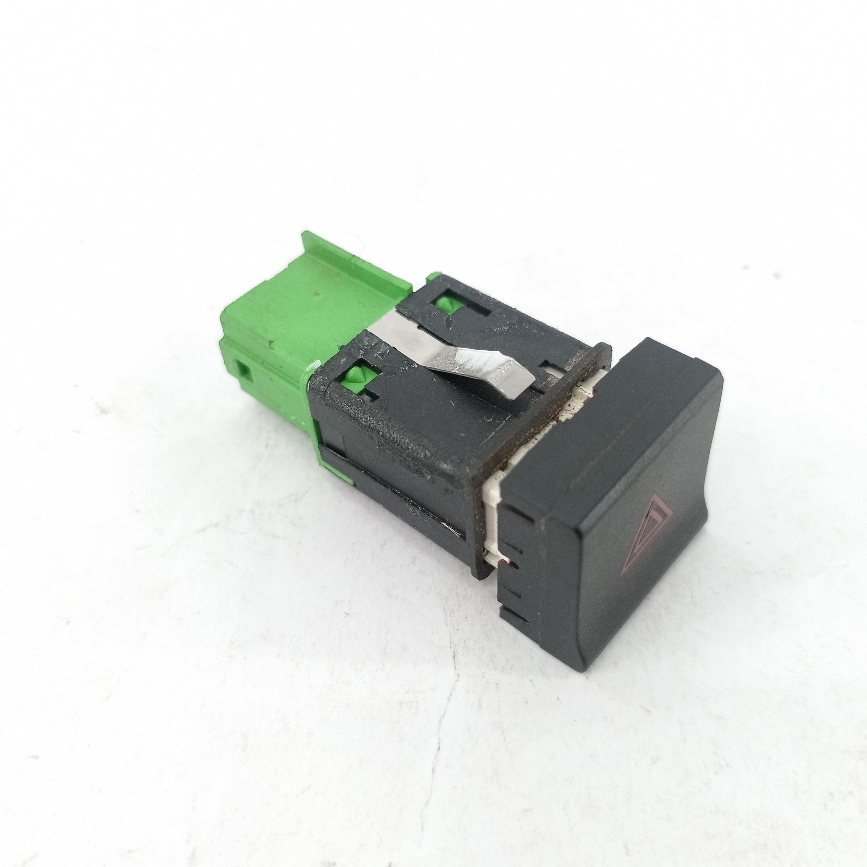 Botão Pisca Alerta Volkswagen Fox 5z0953509 E20863 6