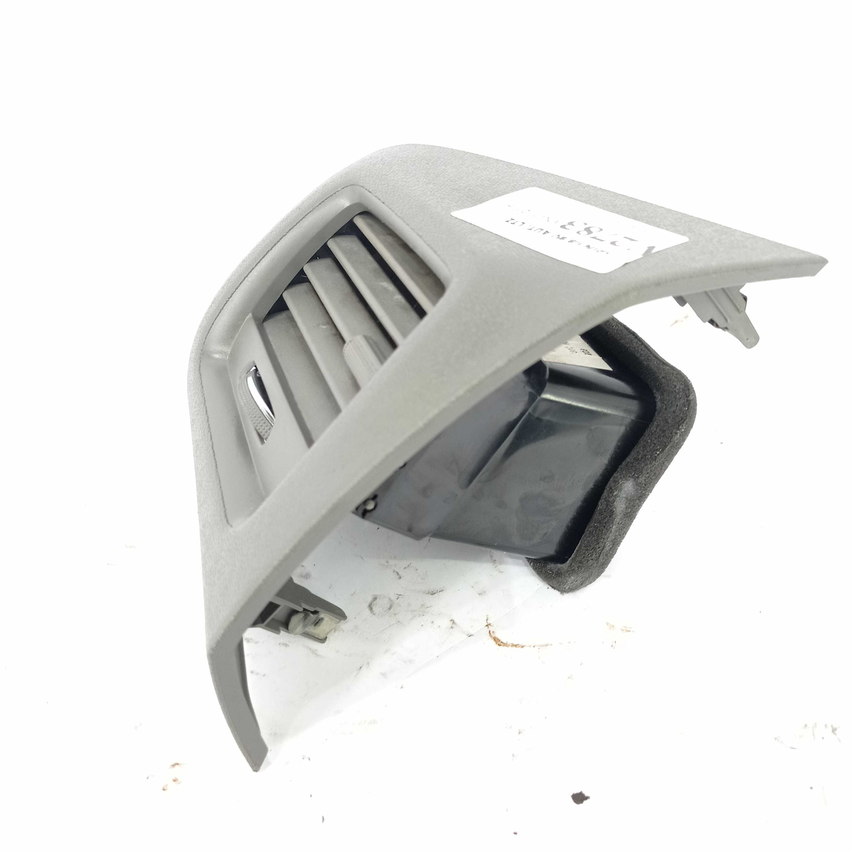 Difusor De Ar Esquerdo Gm Spin 2016 5u4867212