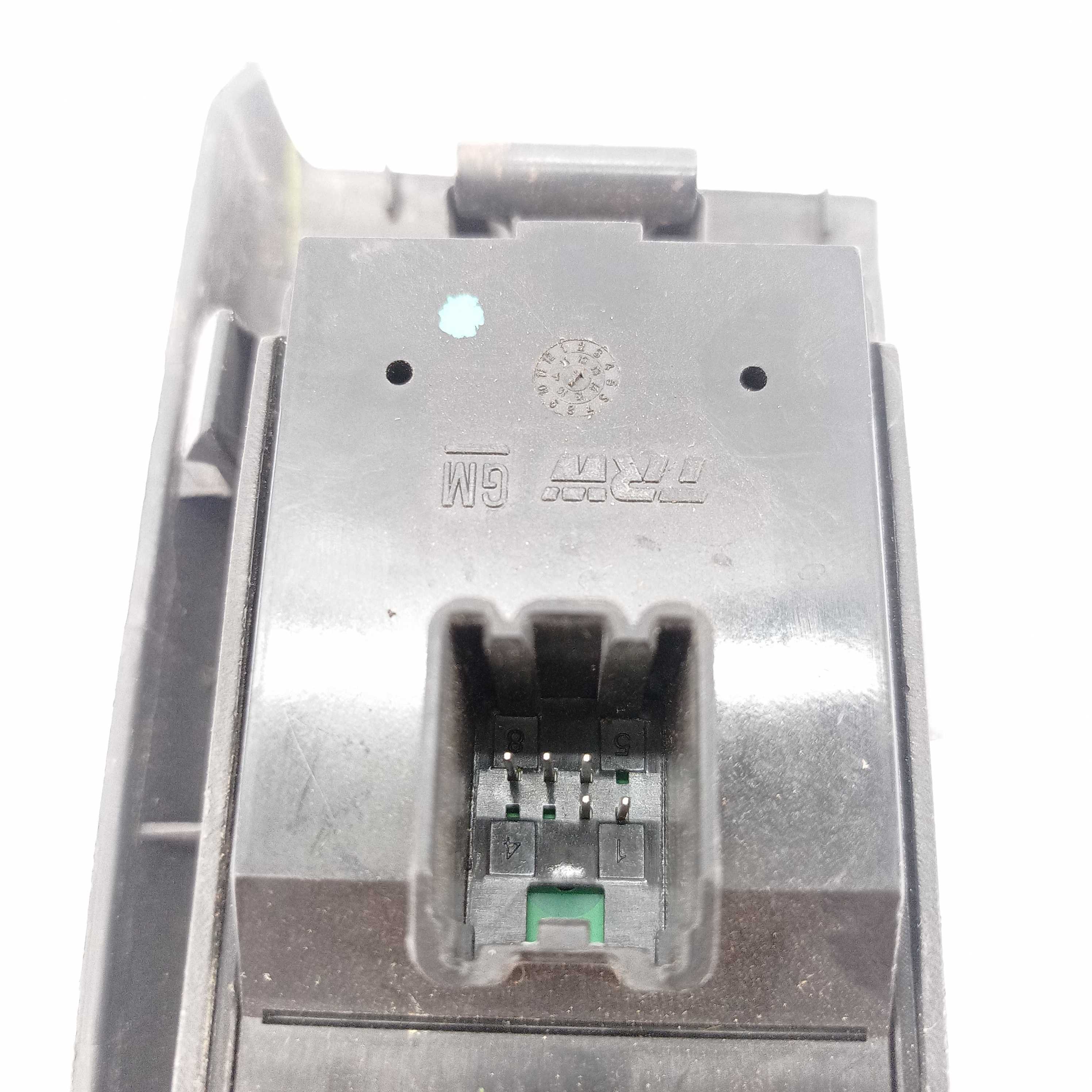 Botão Vidro Elétrico Diant/dir Gm Onix 92221585 Estoque 4