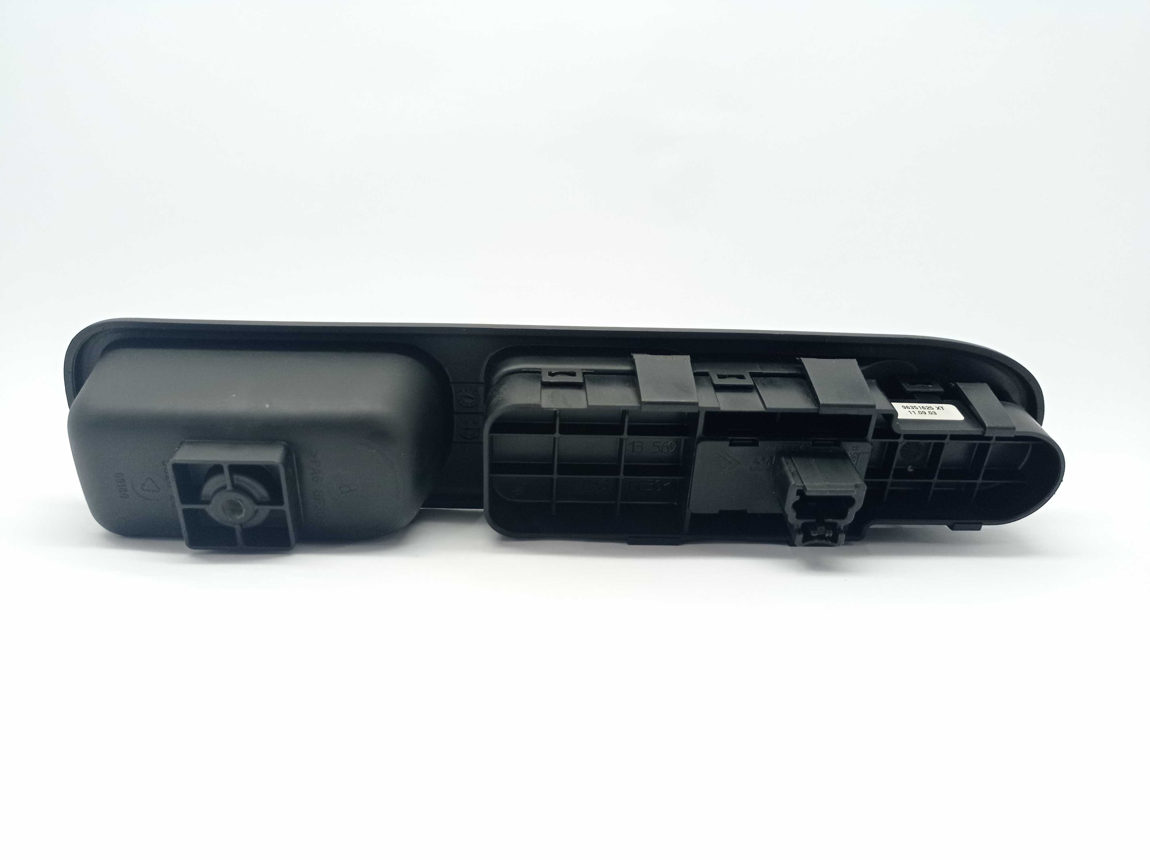 Moldura c/ Botão do Vidro Diant/Dir Peugeot 307 E30316 Estoq 3