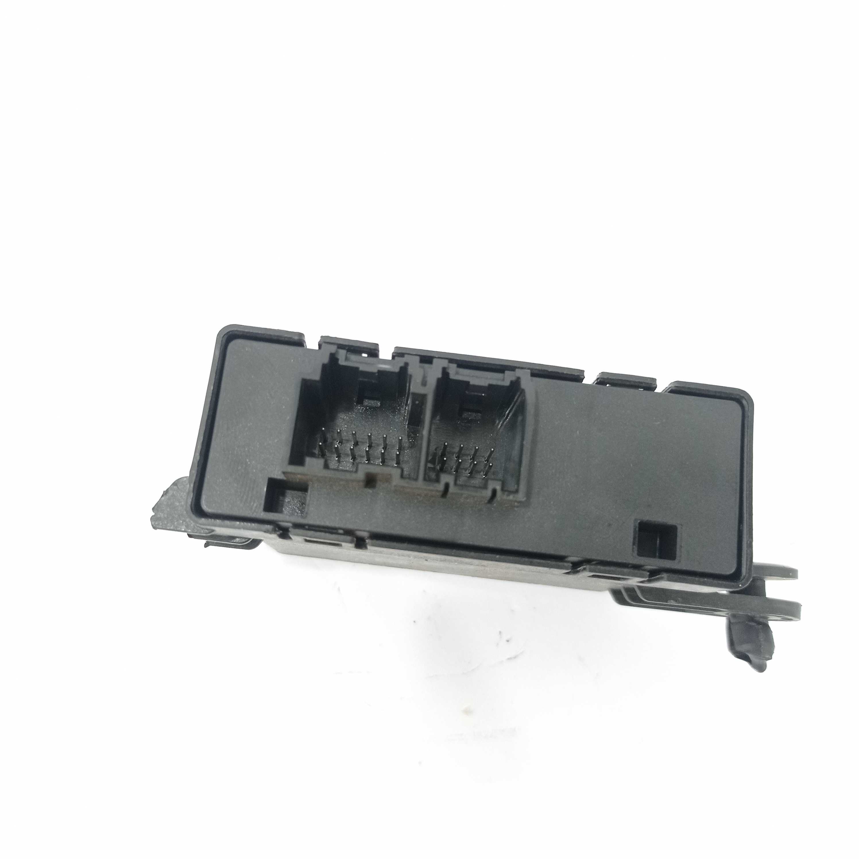 Módulo sensor estacionamento GM Onix Cobalt spin estoque 2
