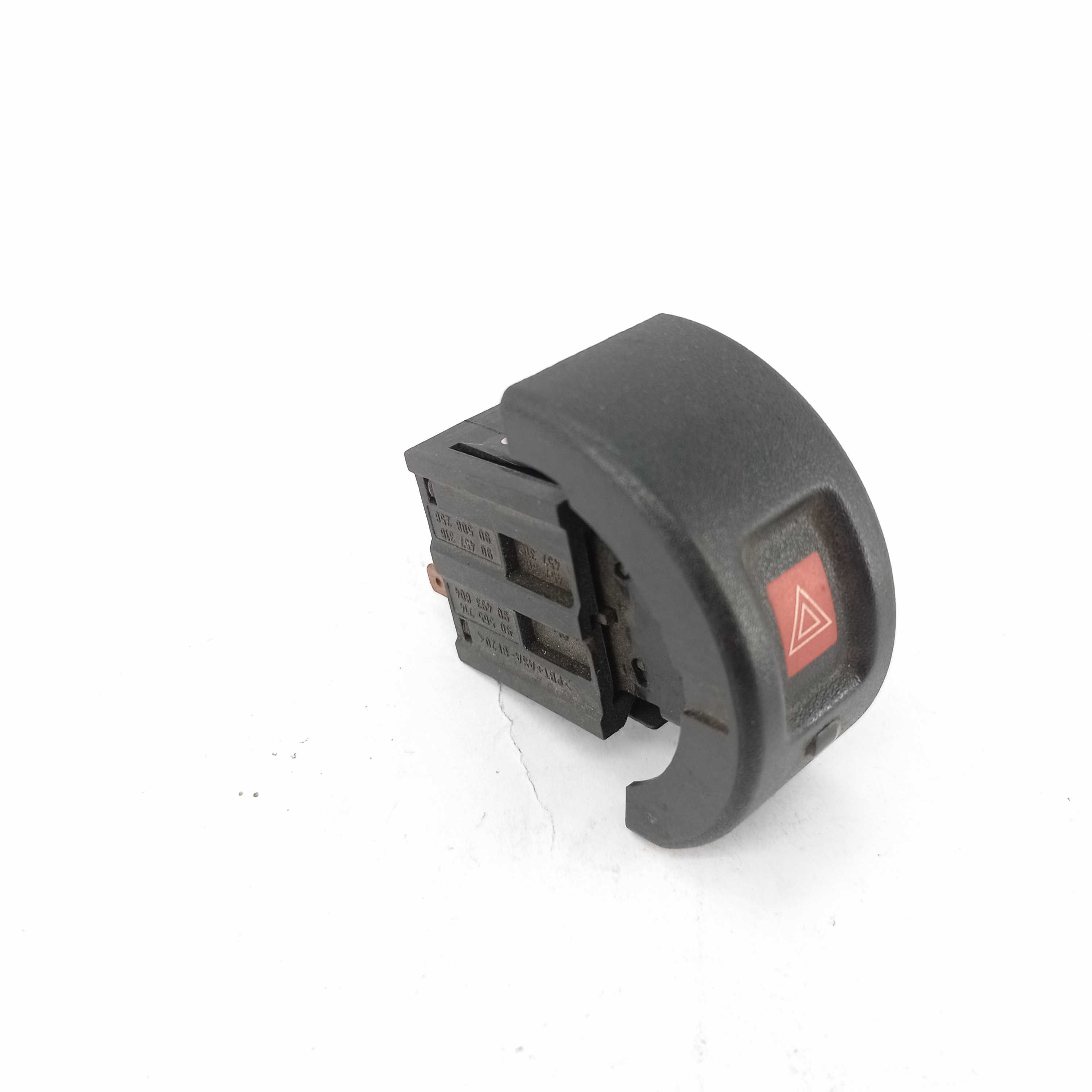 Botão Pisca Alerta Gm Astra Zafira 24416080 E20657 2