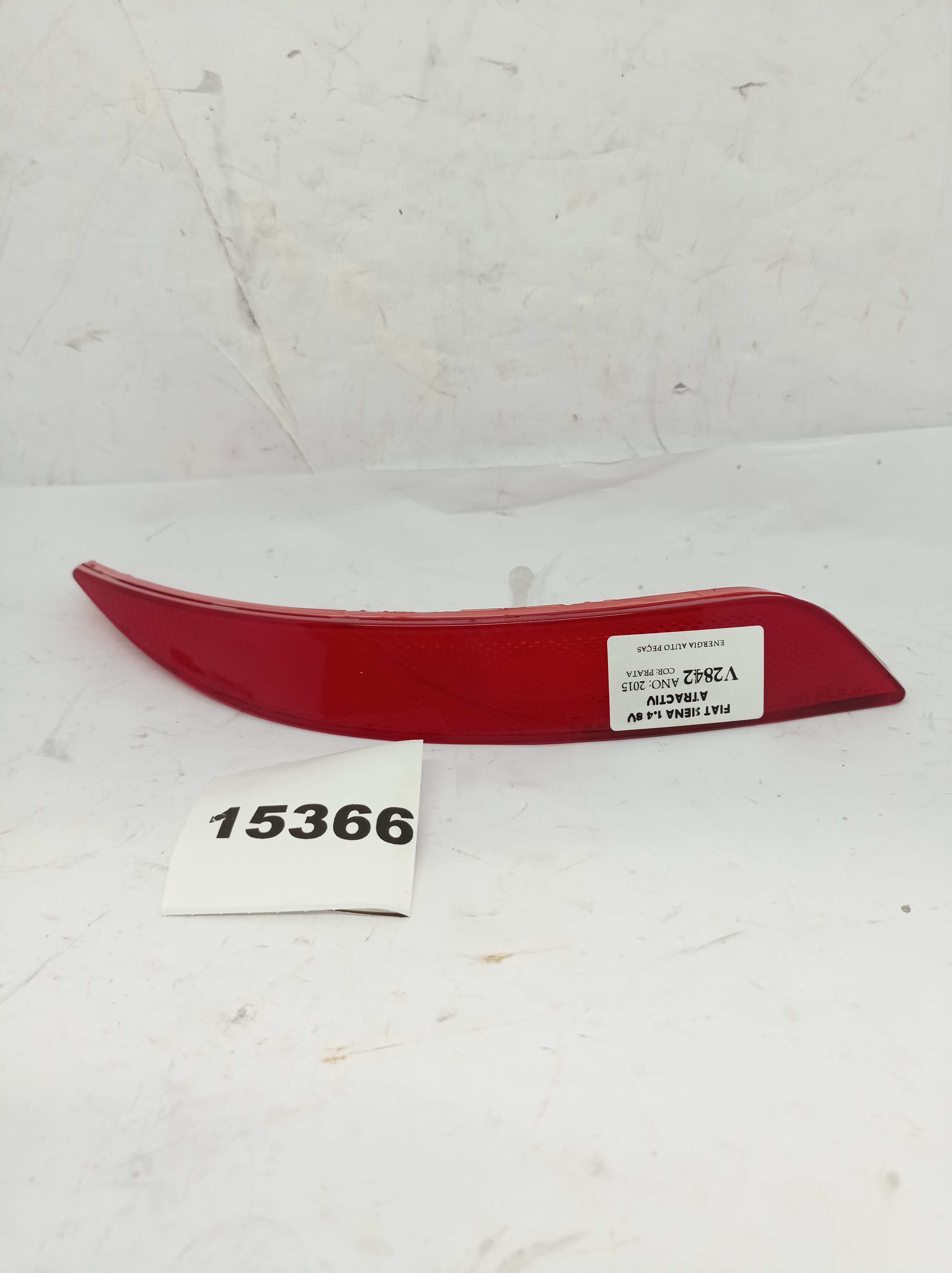 Refletor Olho Gato Direito Fiat Grand Siena 1.4 51884324dx