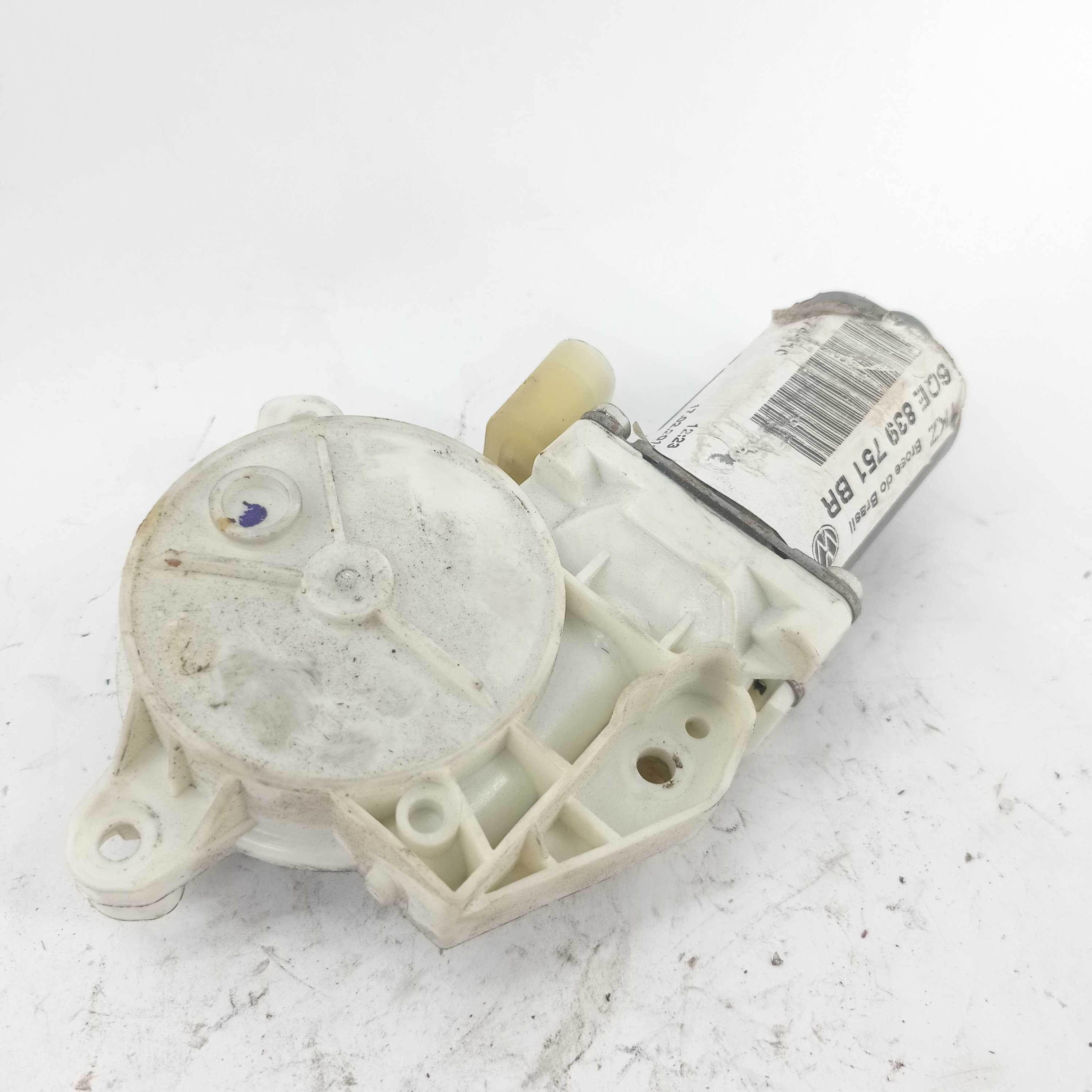 Motor Vidro Elétrico T/e Volkswagen Polo 6qe839751 E19863