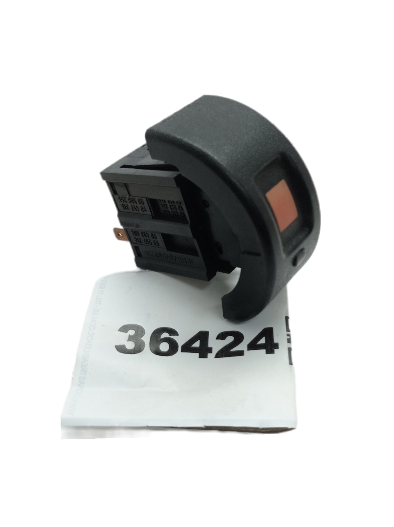 Botão Pisca Alerta Emergência Gm Astra 1999/2012 90565714 3