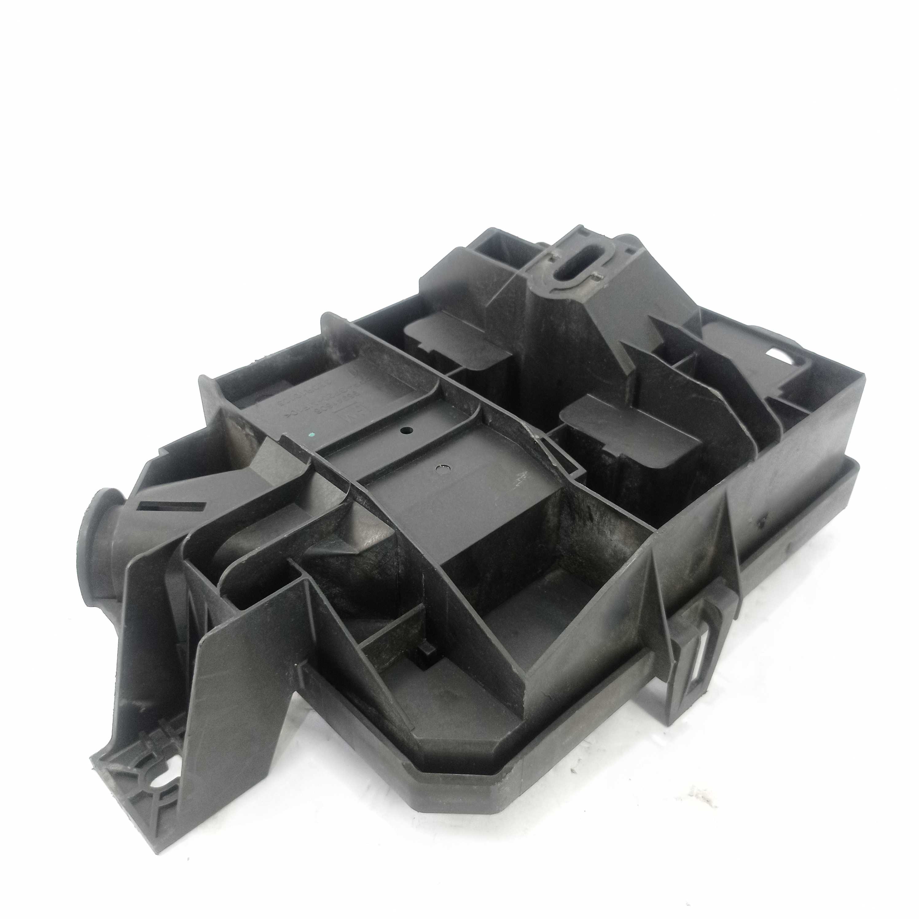 Carcaça Da Caixa De Fusível Gm Spin 95941608 E28279 2