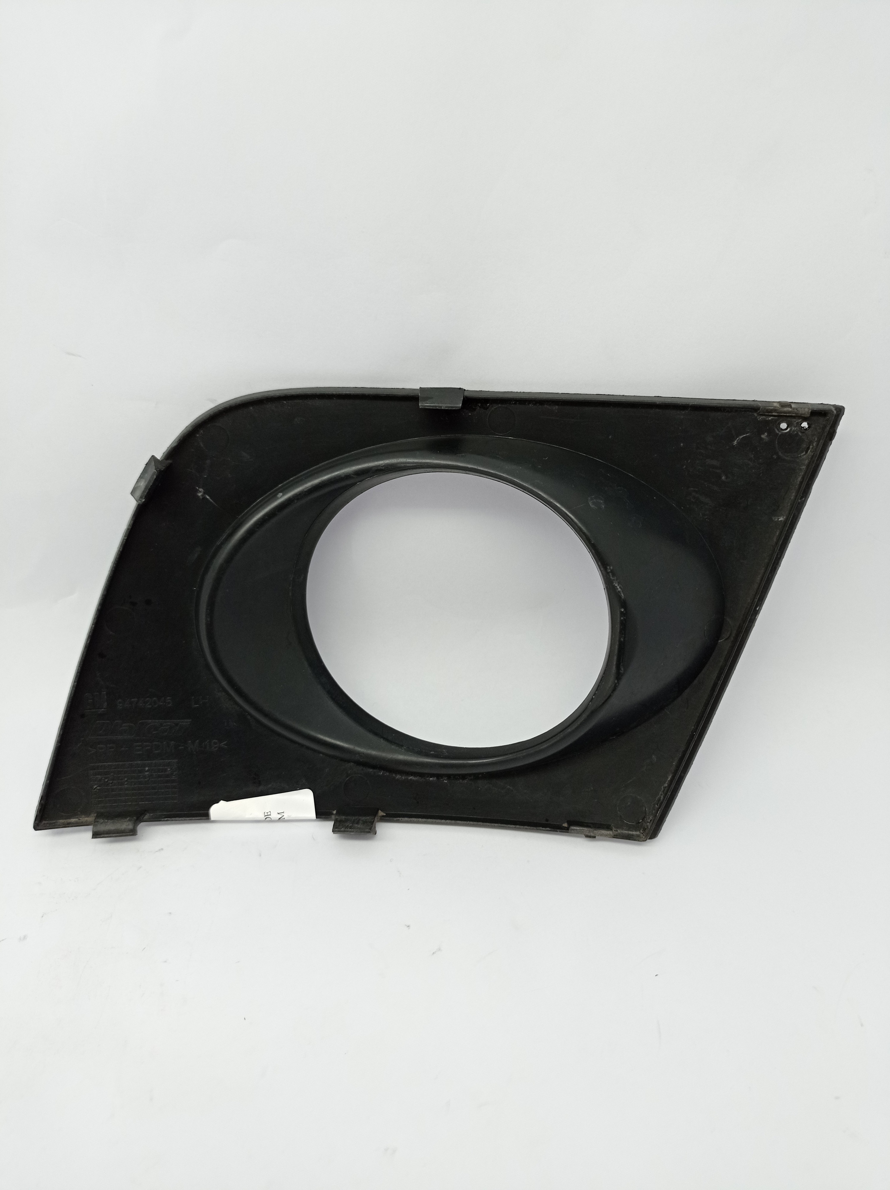 Moldura Farol De Milha L/E Gm Agile Ano 2009/13 Estoque