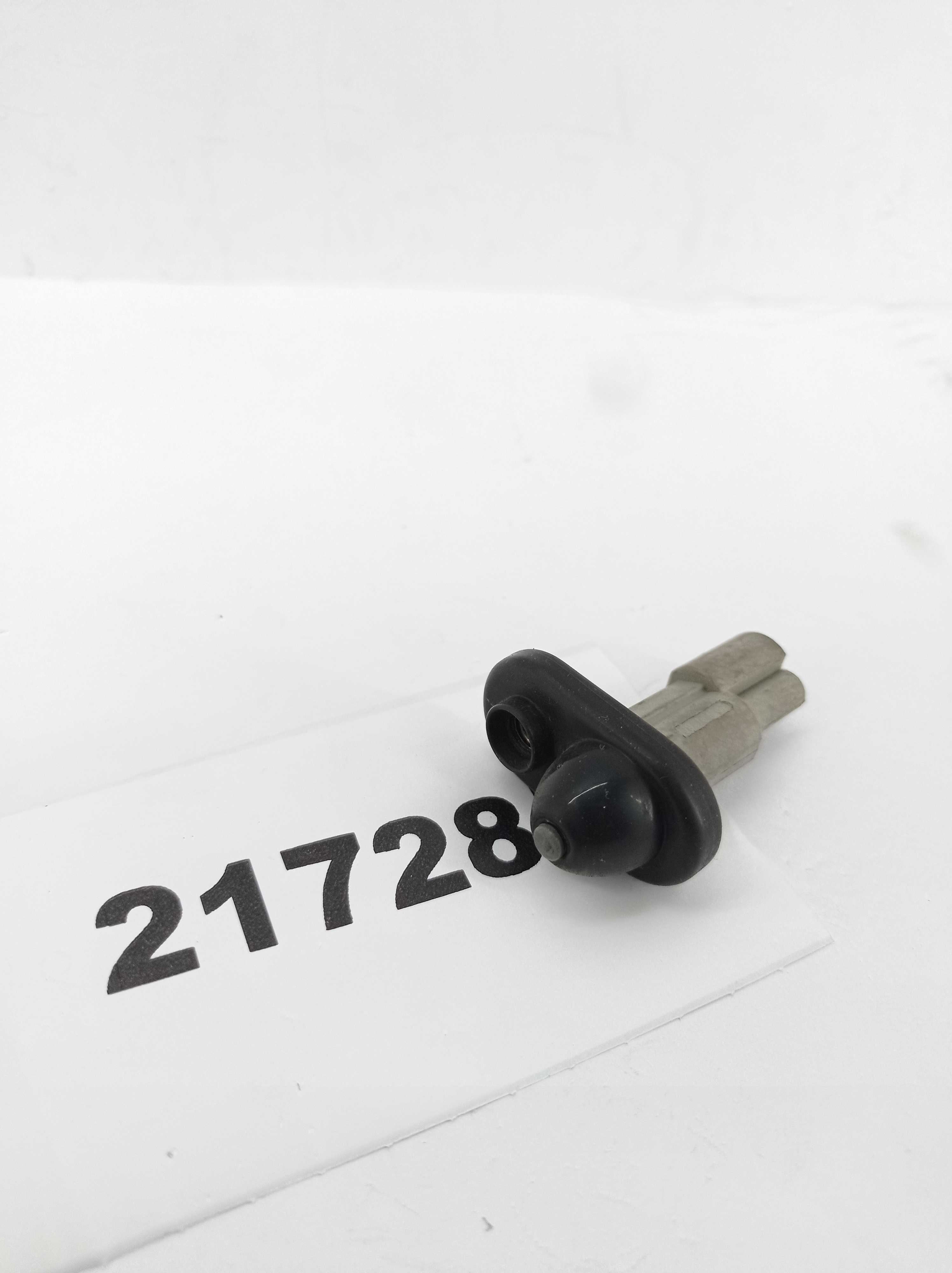 Interruptor Luz Cortesia Gm Corsa Montana 2002/12 E21728 2