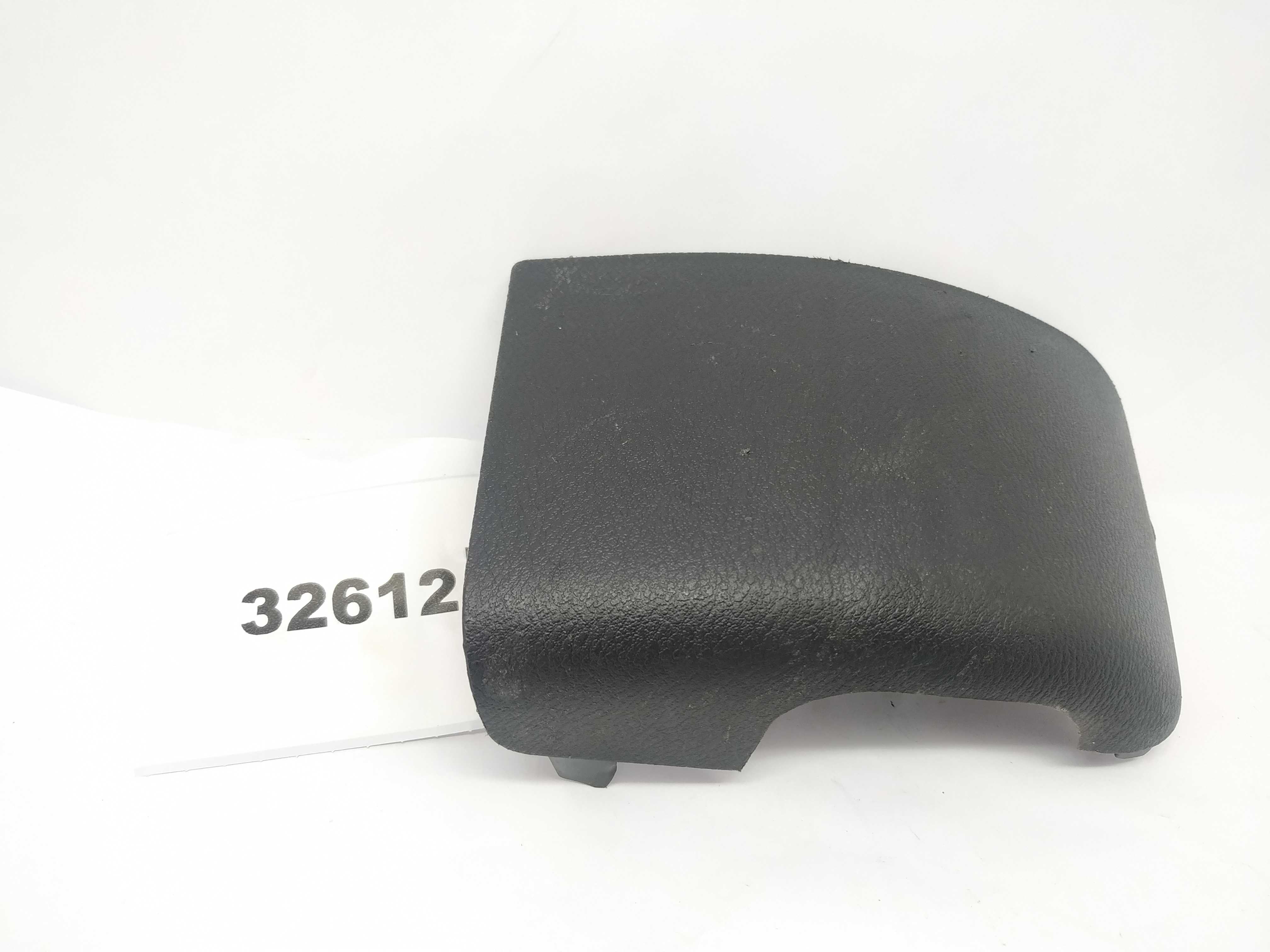 Moldura Interna Lado Direito Nissan Kicks 2017/20 156140491