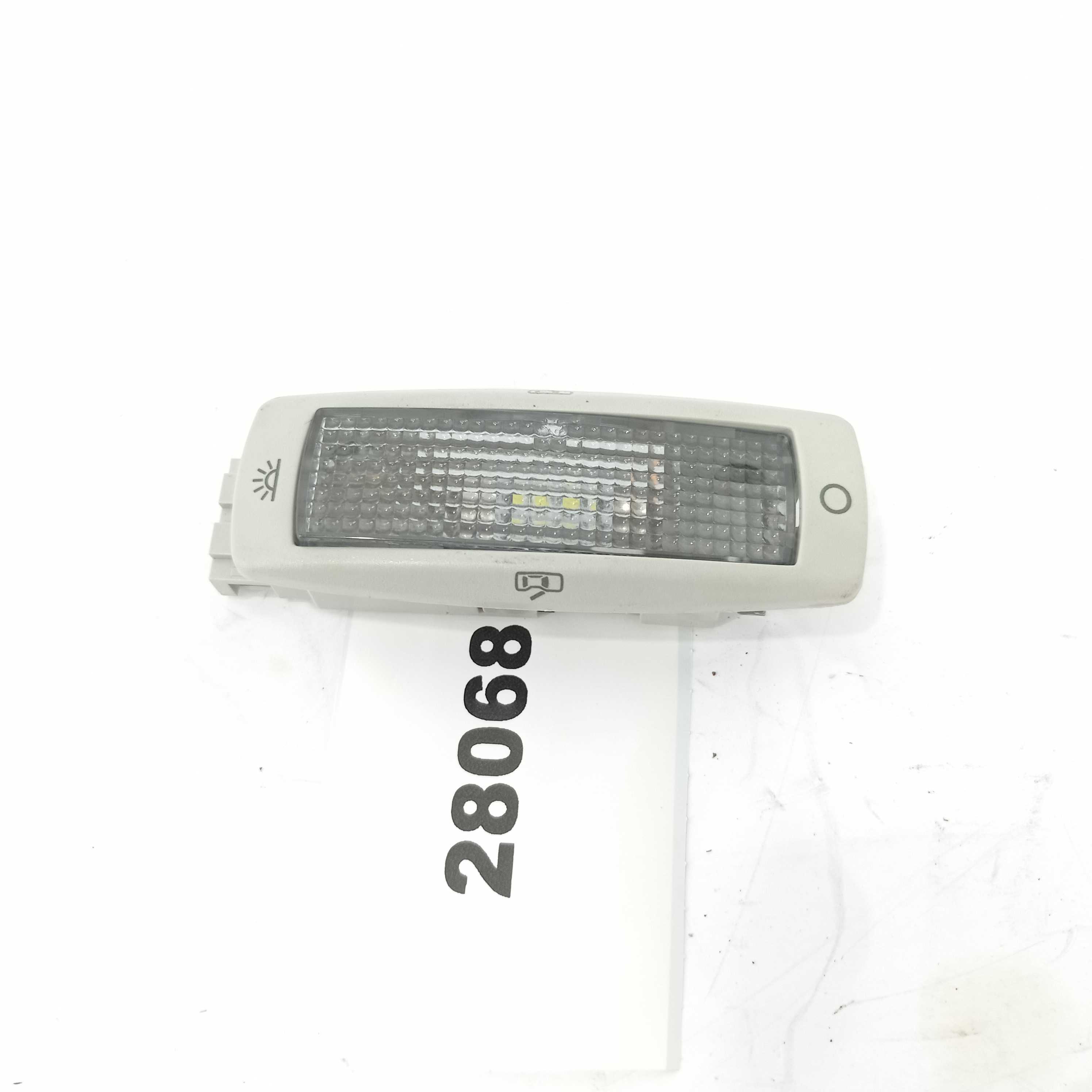 Luz De Teto Cortesia Volkswagen Fox 3b0947291 E28068 3