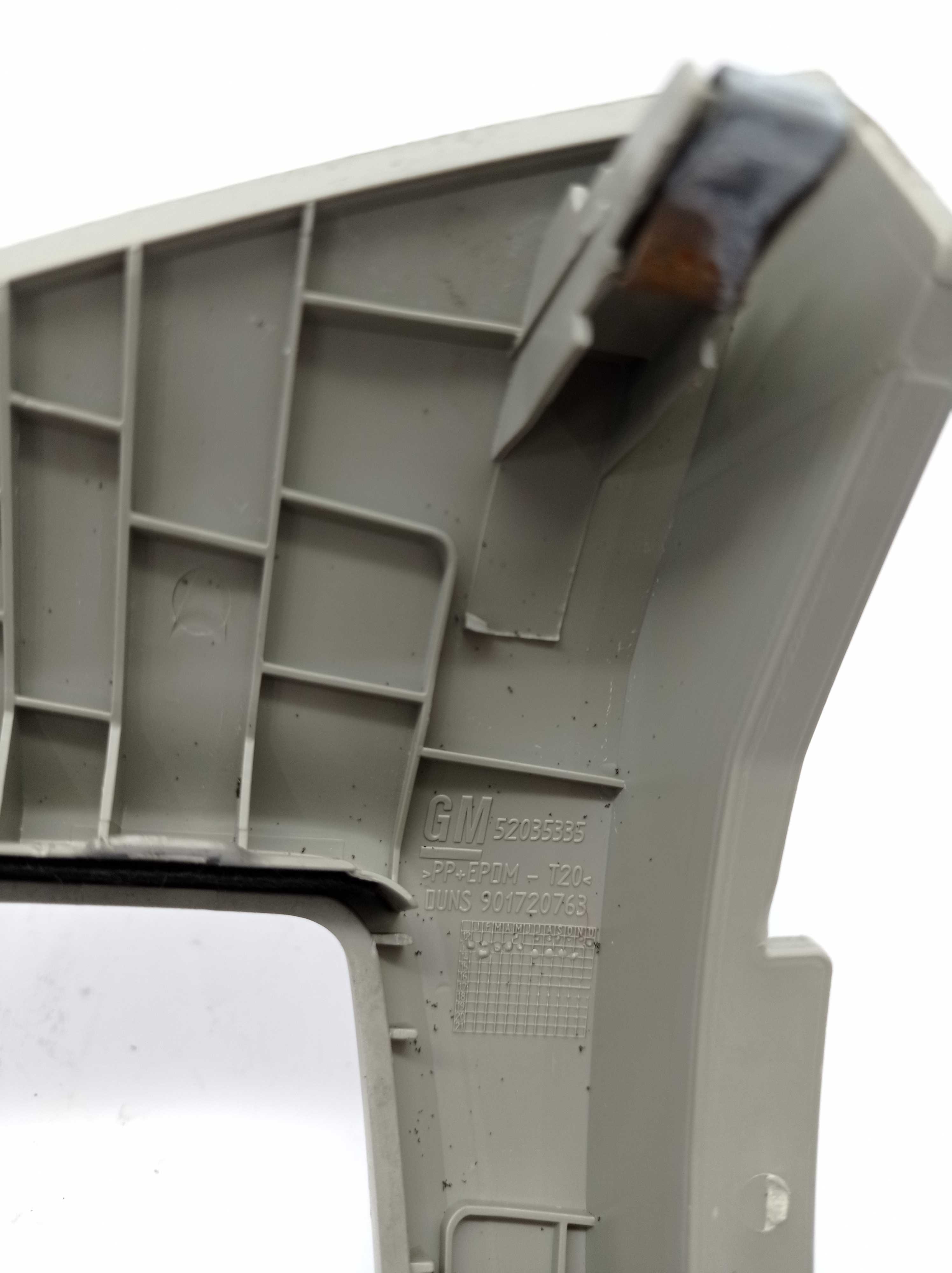 Moldura Do Difusor de Ar Lateral Direito Gm Spin 2015 E25912 4