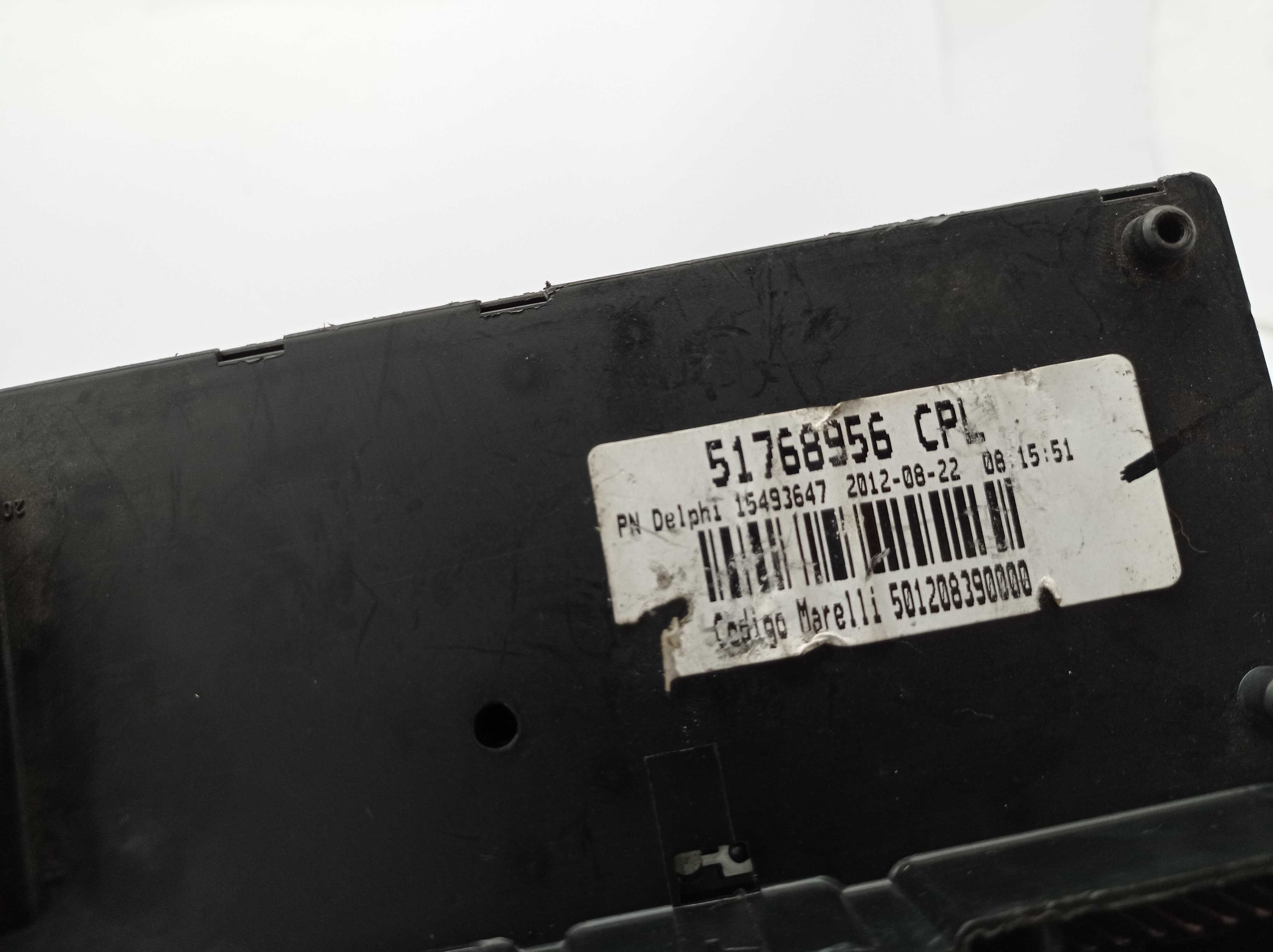 Caixa De Fusível Fiat Idea 51768956 Cpl E27407 4
