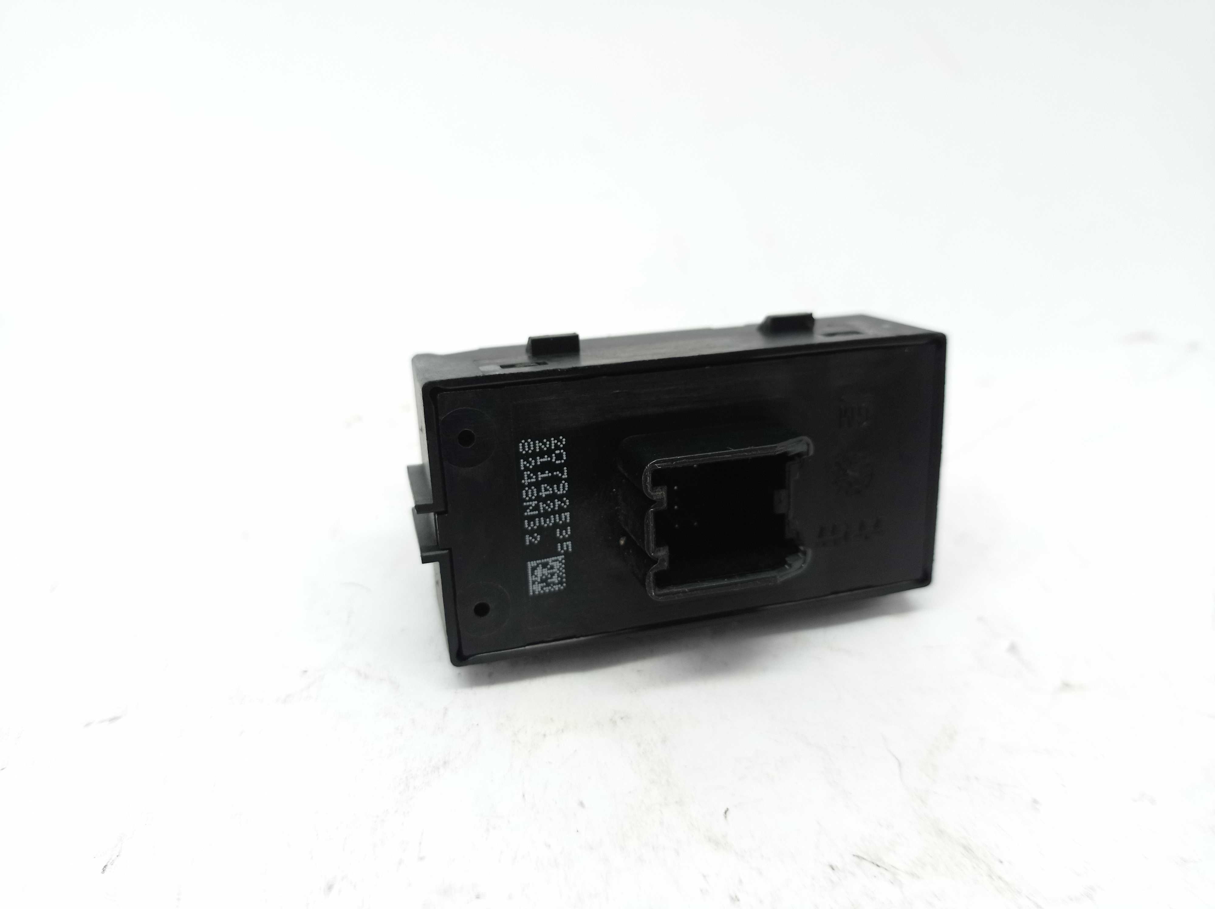 Botão Vidro Elétrico Tras. Onix Prisma Spin 20792535 E26786