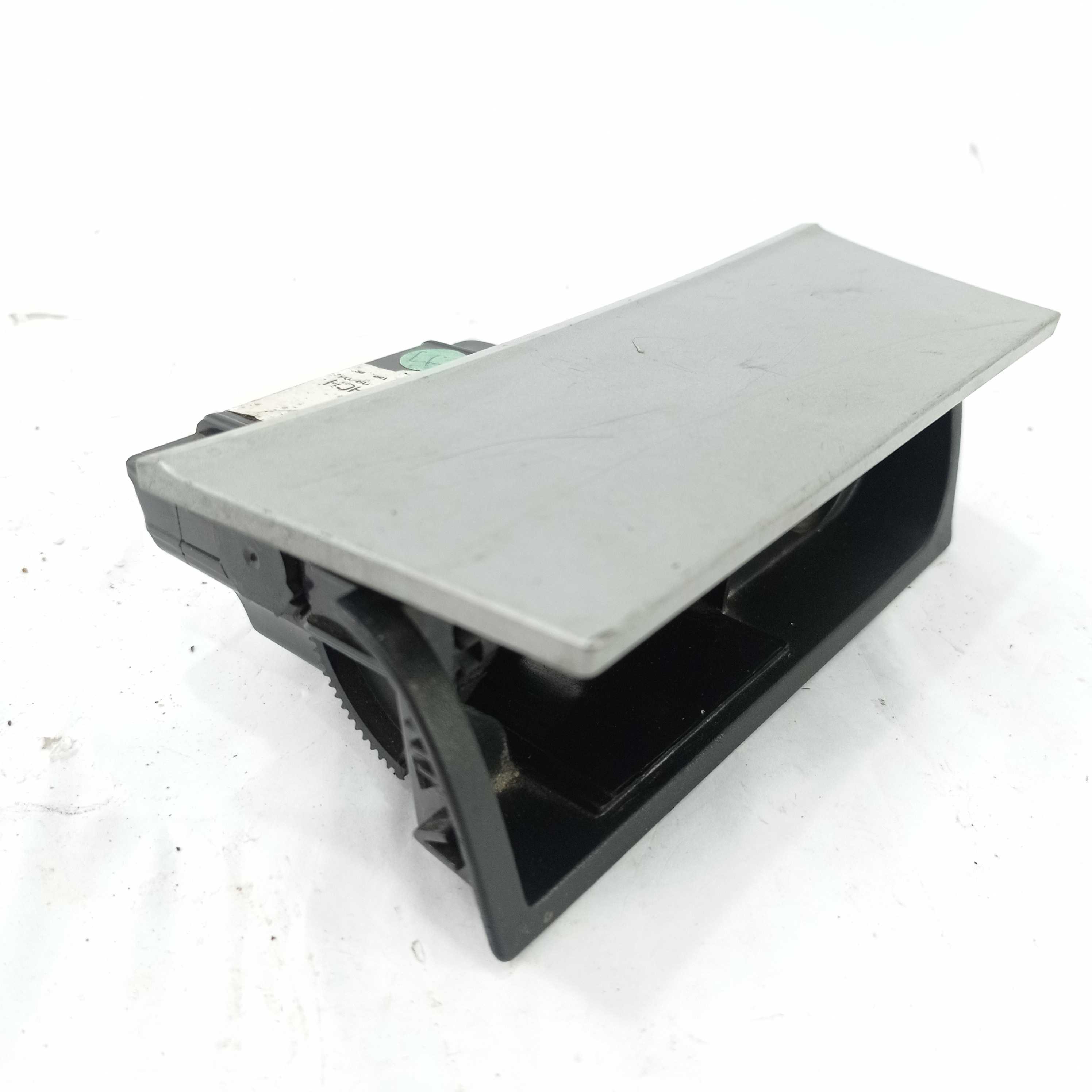 Cinzeiro console GM Vectra Estoque 2