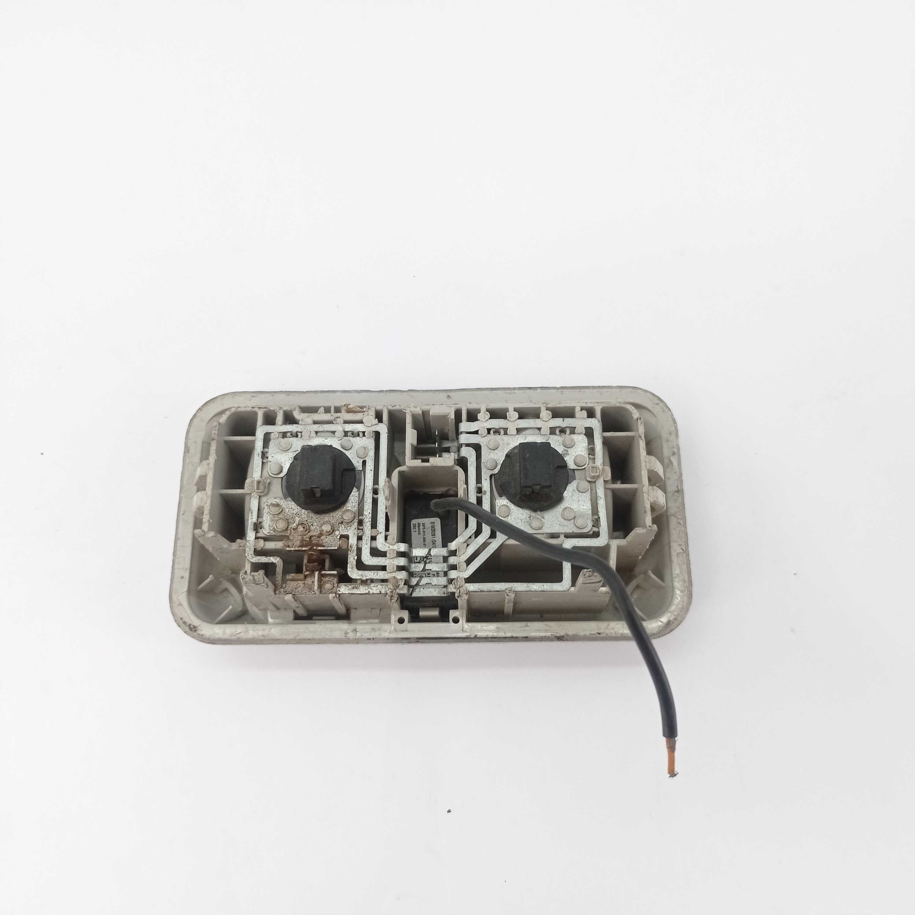 Luz de teto Fiat Cronos 2019