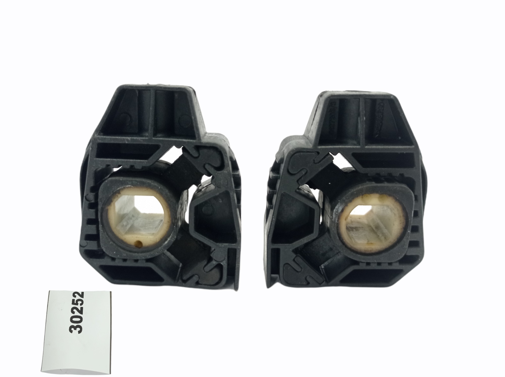 Coxim do Radiador Par Volks Gol Voyage Saveiro G5 E30252 5