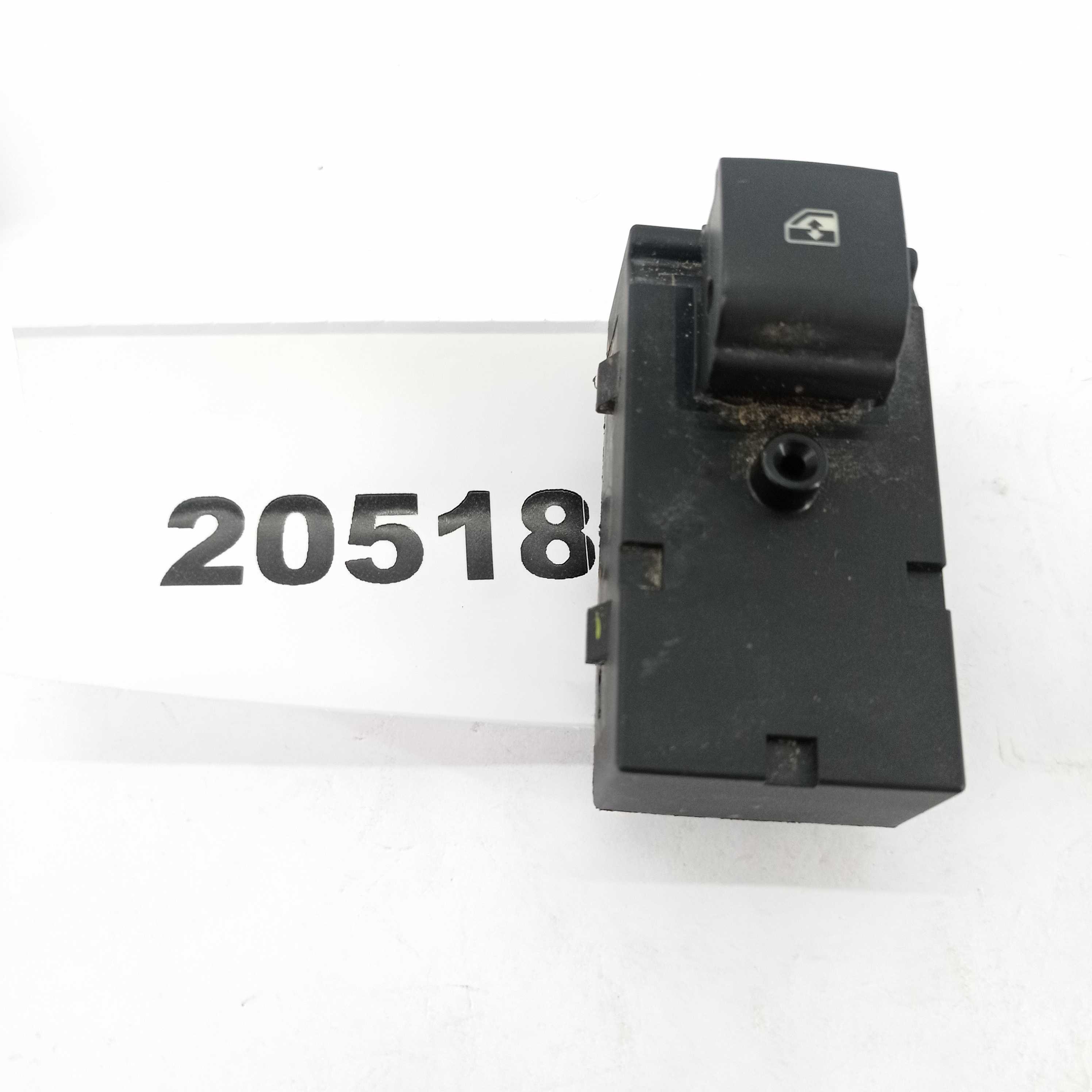 Botão Vidro Elétrico Traseiro Gm Onix  20792535 E20518