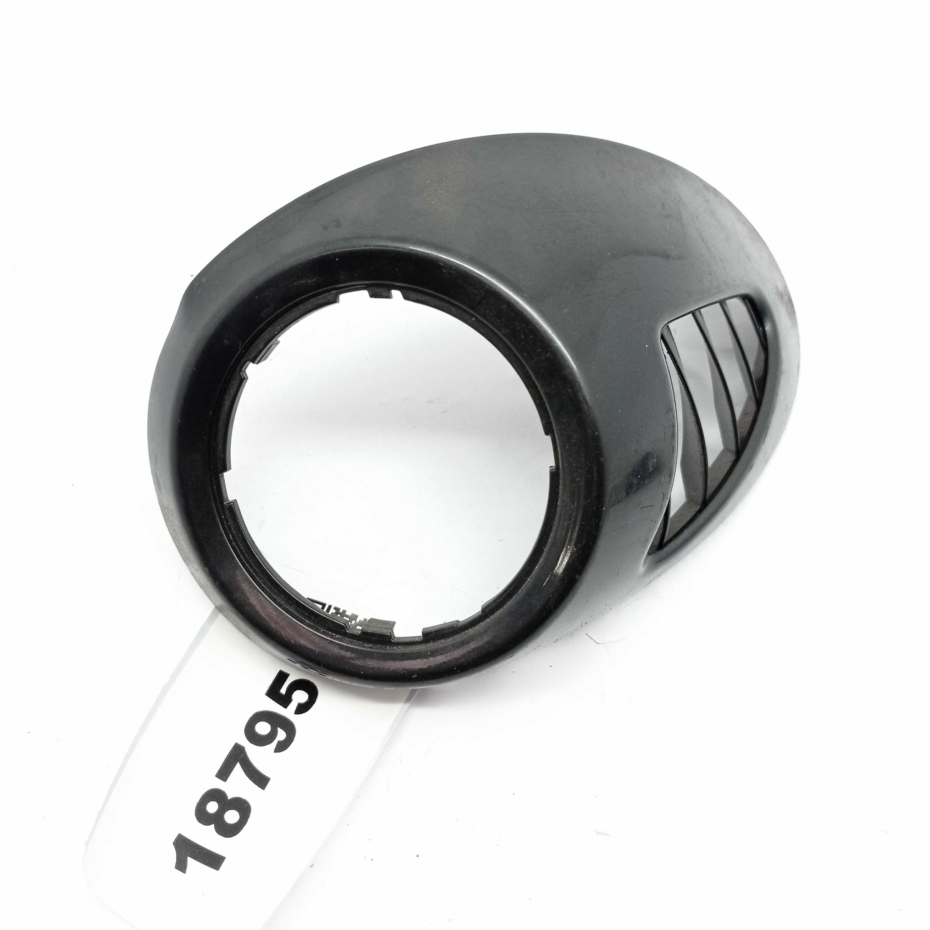 Moldura Difusor Direito Fiat Grand Siena 735497801 E18795