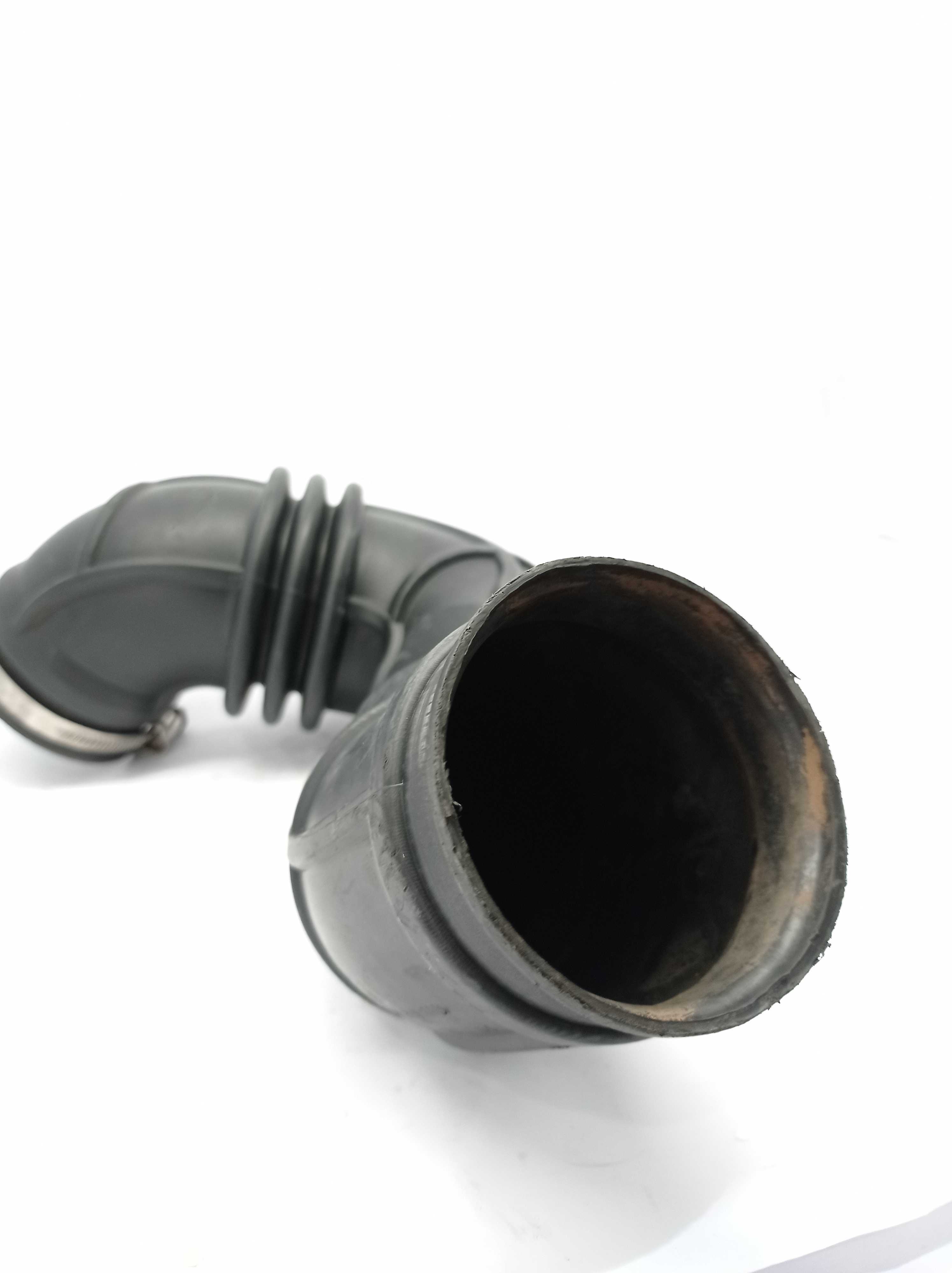 Mangueira Do Filtro De Ar Ford Focus 4s459r504aa E25004 2