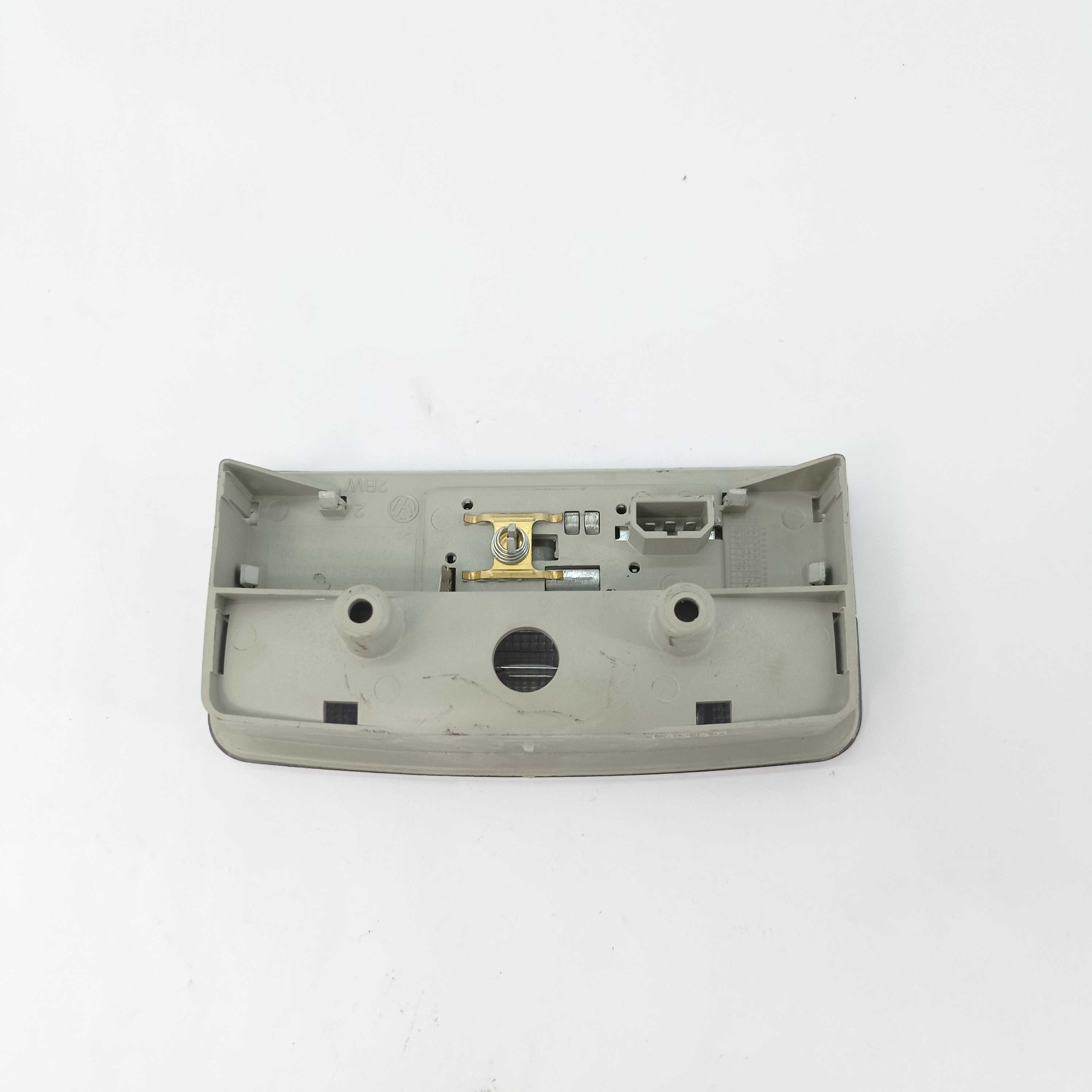 Luz Do Teto Volks Voyage G6 2014 6q0947105
