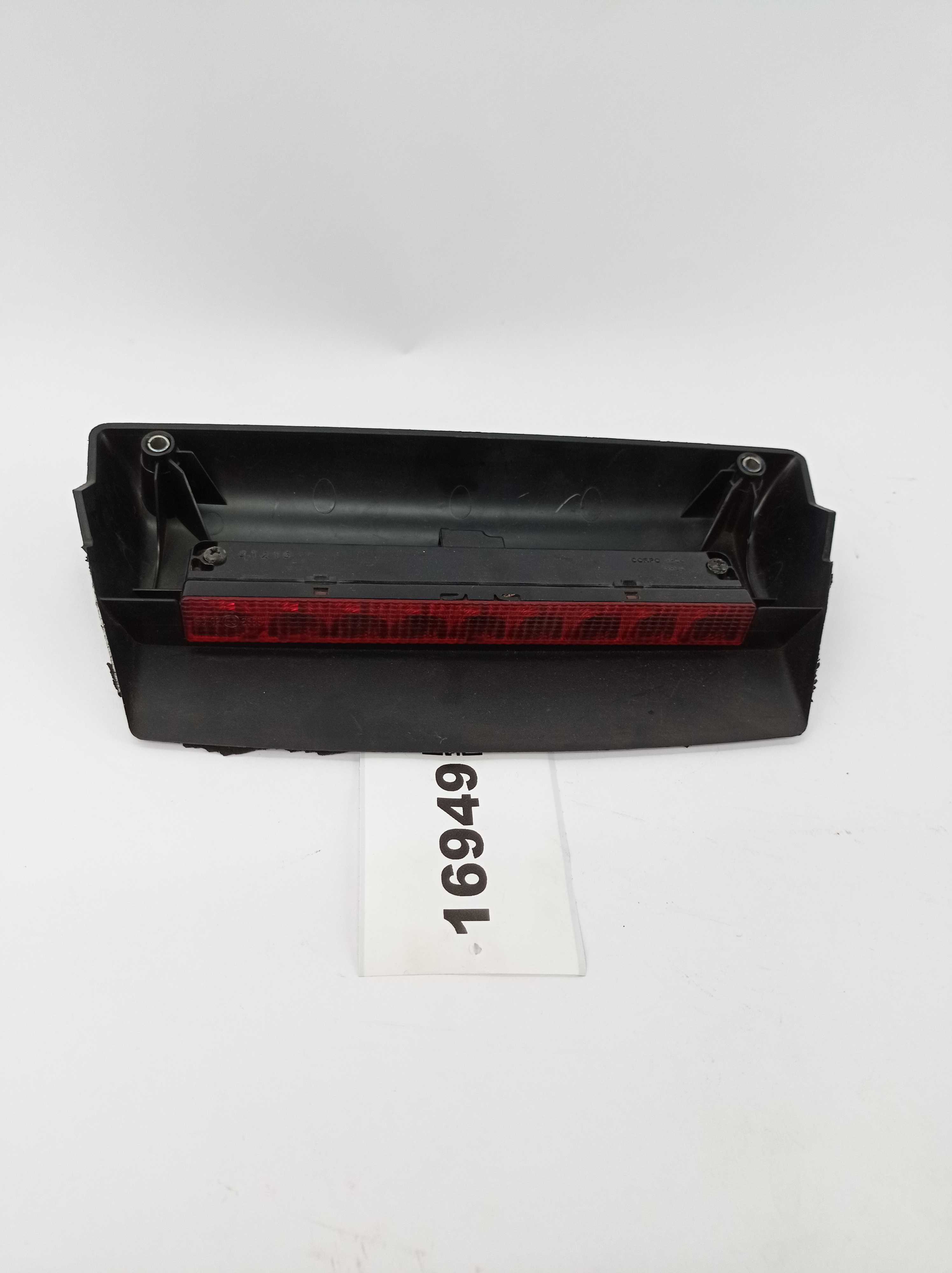 Break Light Luz De Freio Fiat Palio 2012 03416001