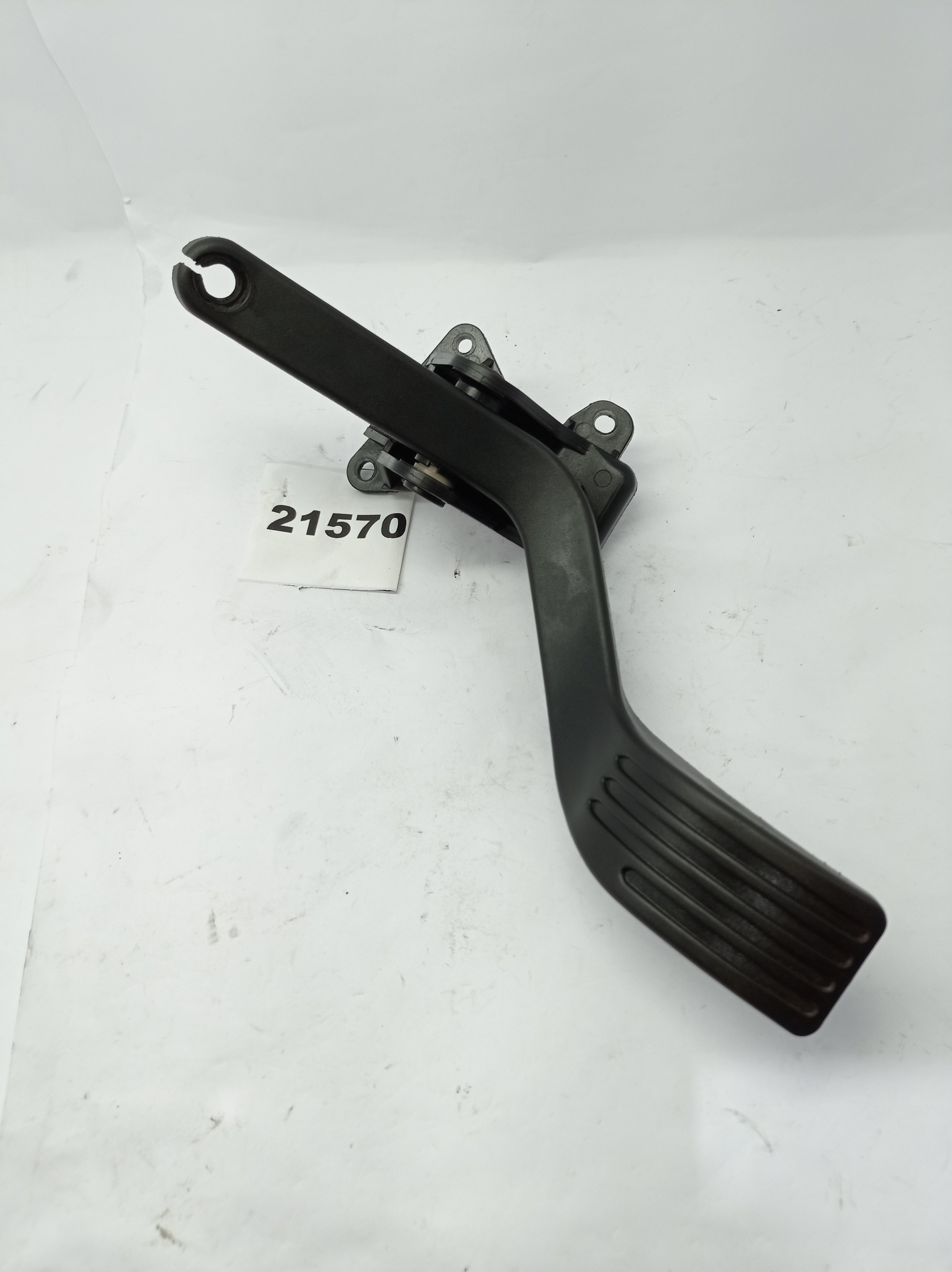 Pedal Acelerador Ford Focus Ano 00/08 98ab9p732ae  E21570