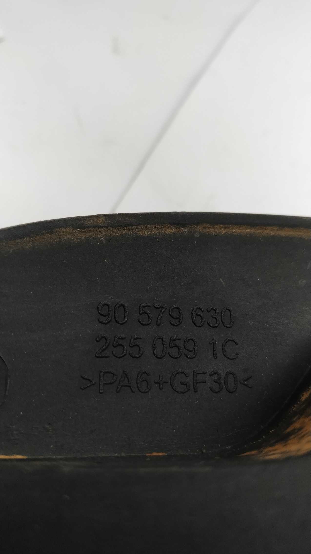 Aplique Friso Tampa Traseira Zafira 2005/12 C/ Luz Placa 2
