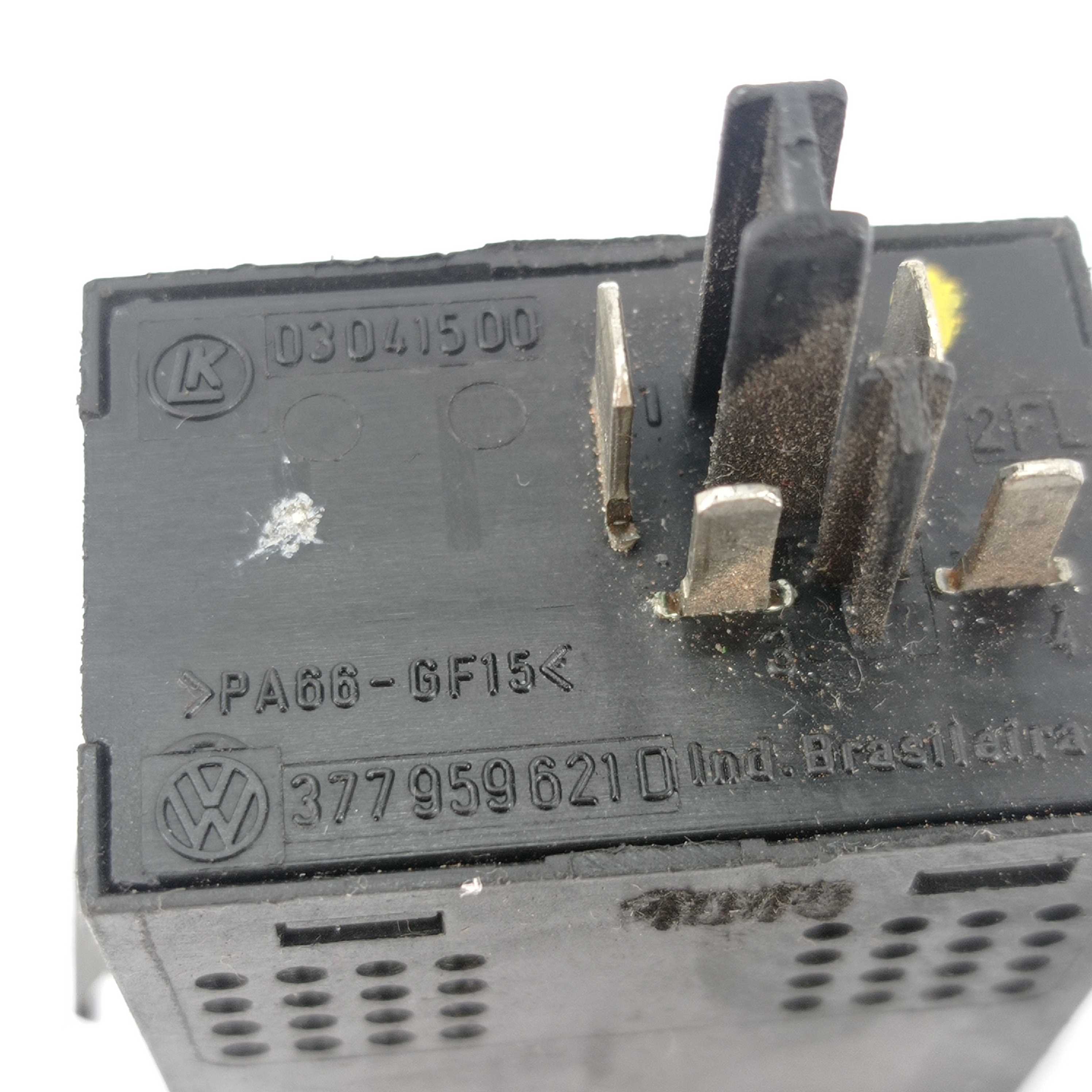 Botão Desembaçador Volkswagen Gol 377959621d E20198 5