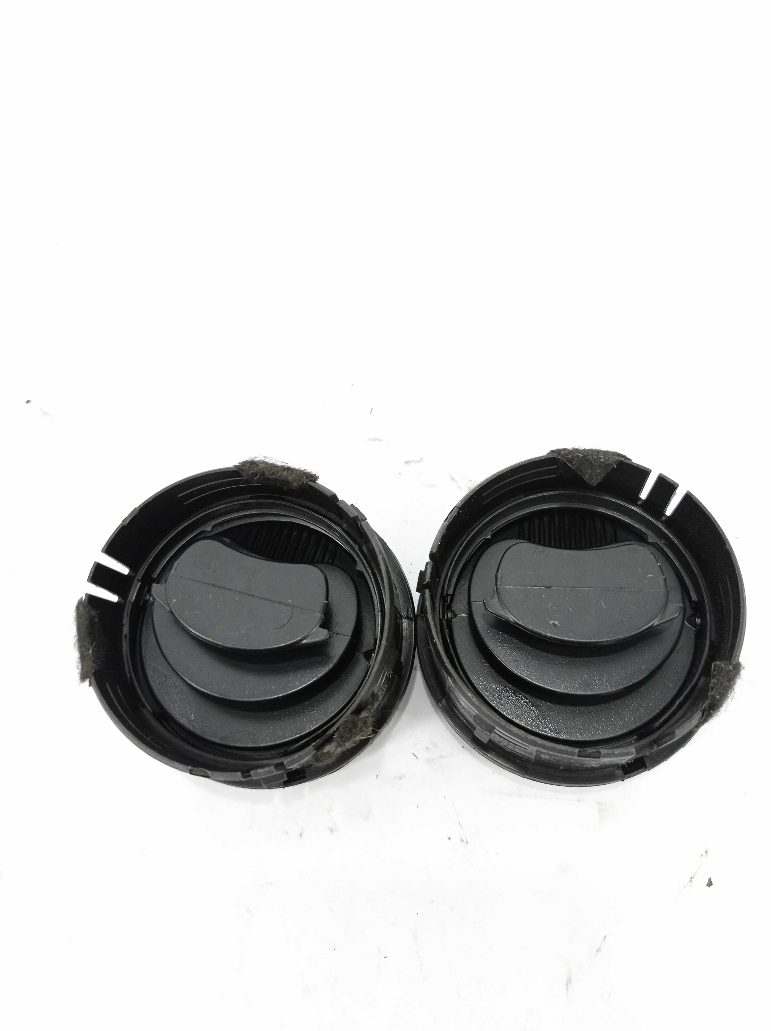 Par De Difusores De Ar Gm Celta Prisma E26004 3