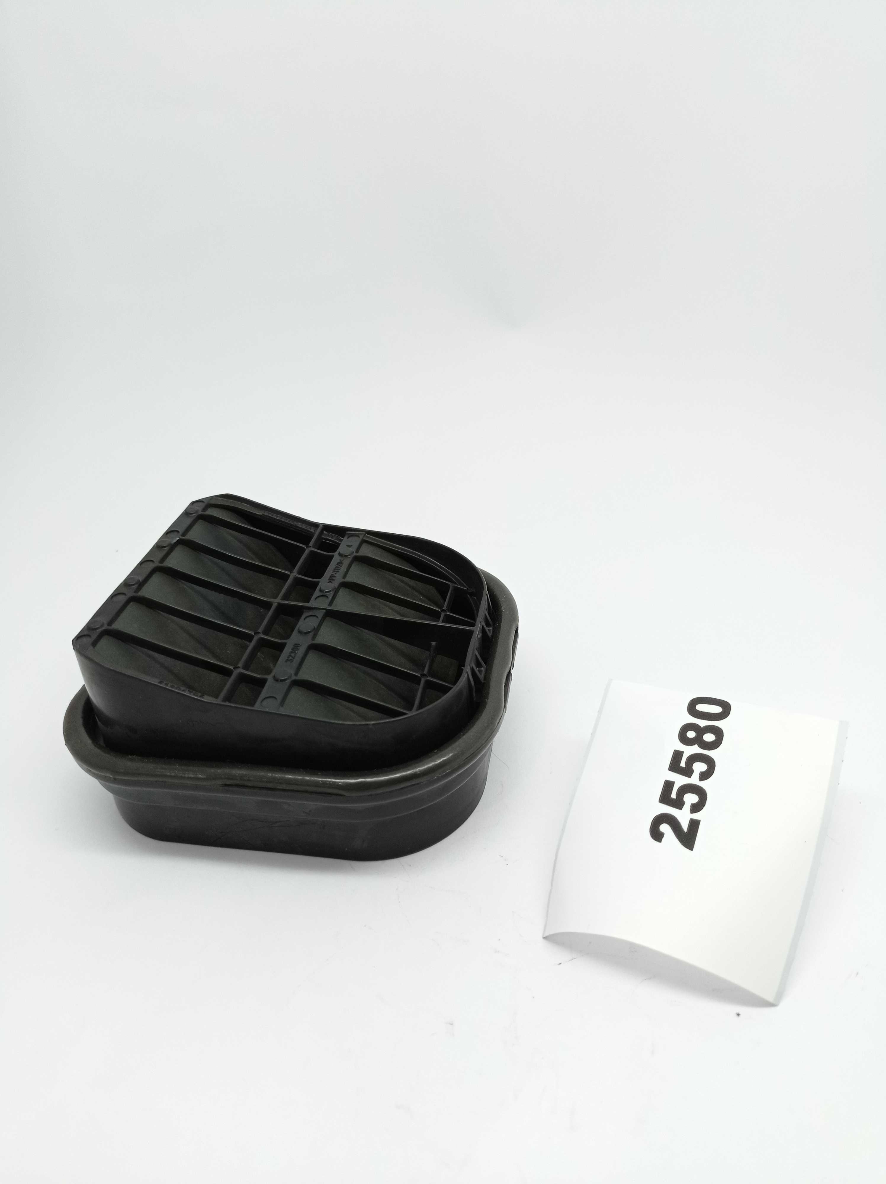 Grade Difusor Saida De Ar Fiat Punto Mobi 51894795 E25580