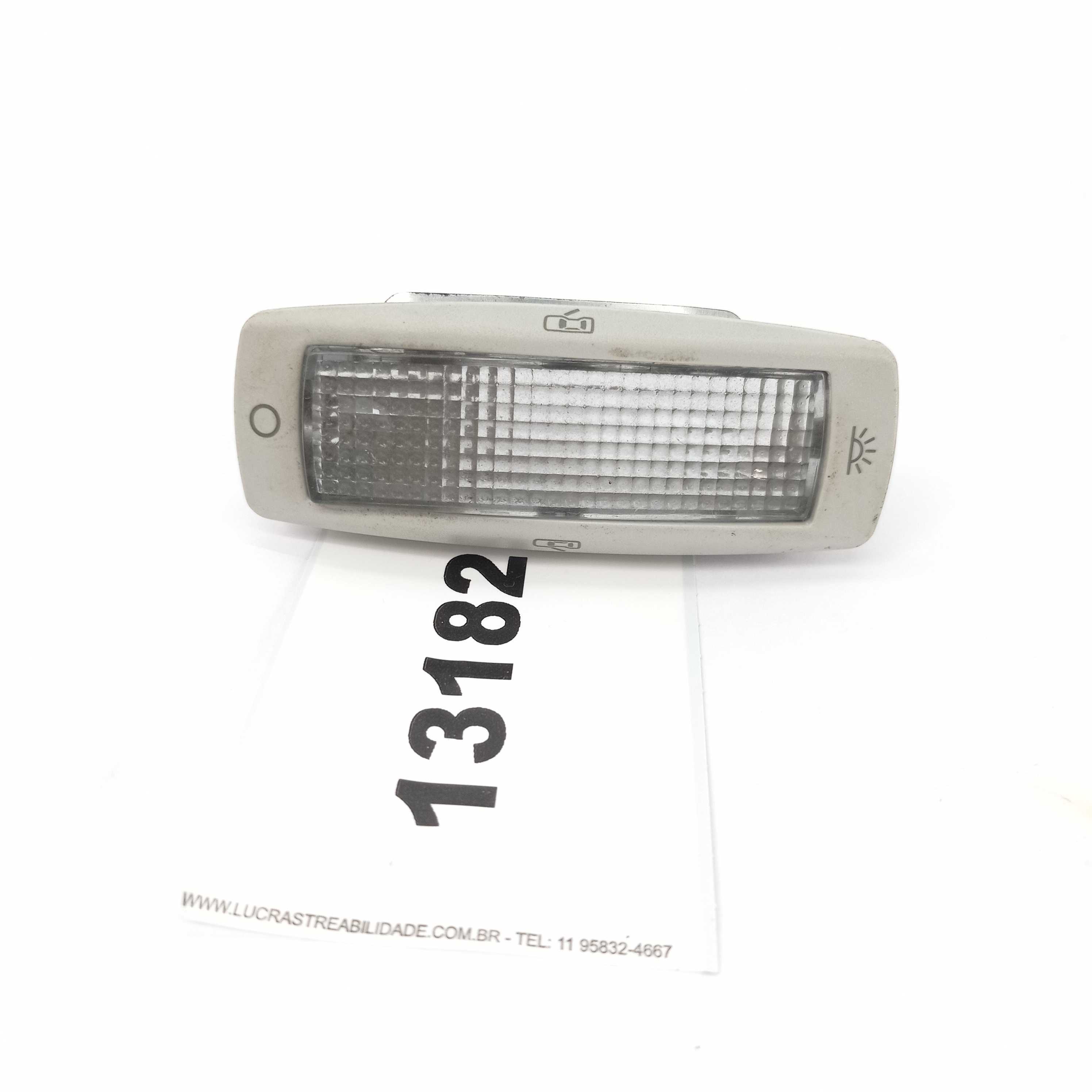 Luz de teto lateral Volks Gol Fox Jetta 3b0947291