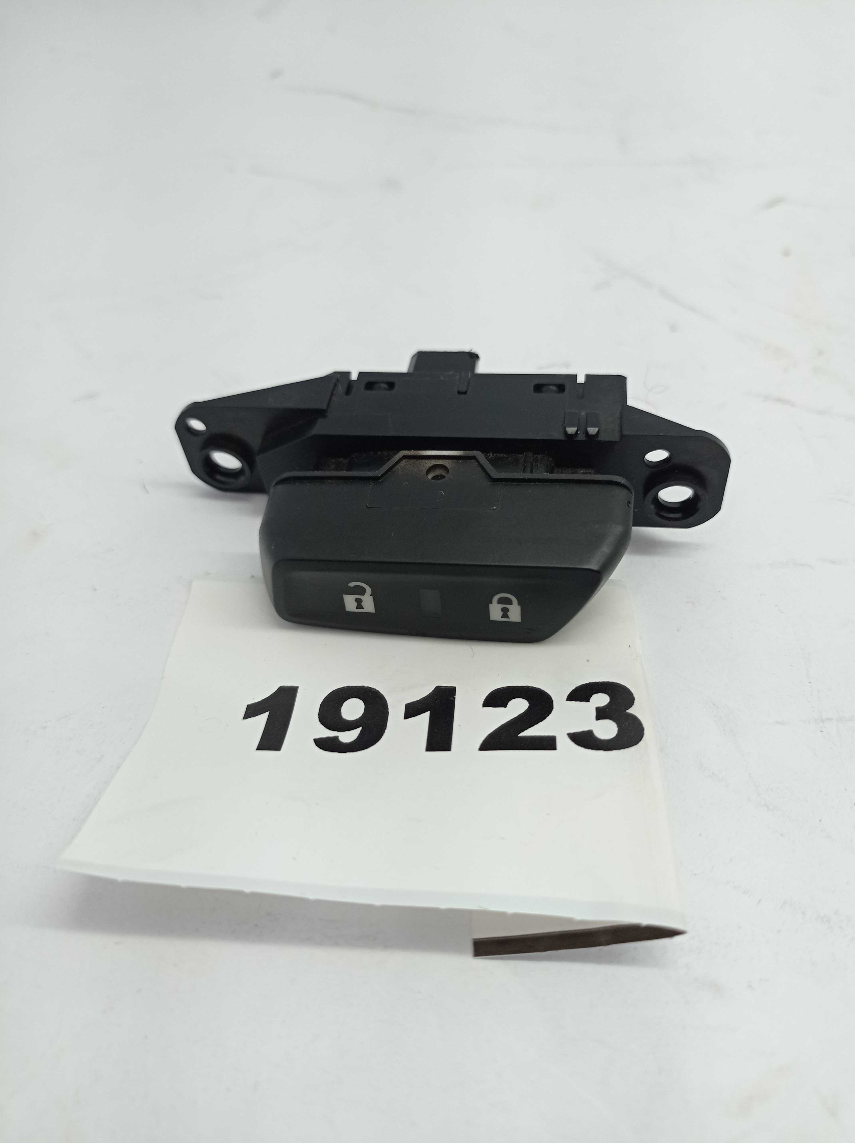 Interruptor Trava/destrava Das Portas Gm Cobalt/spin -19123