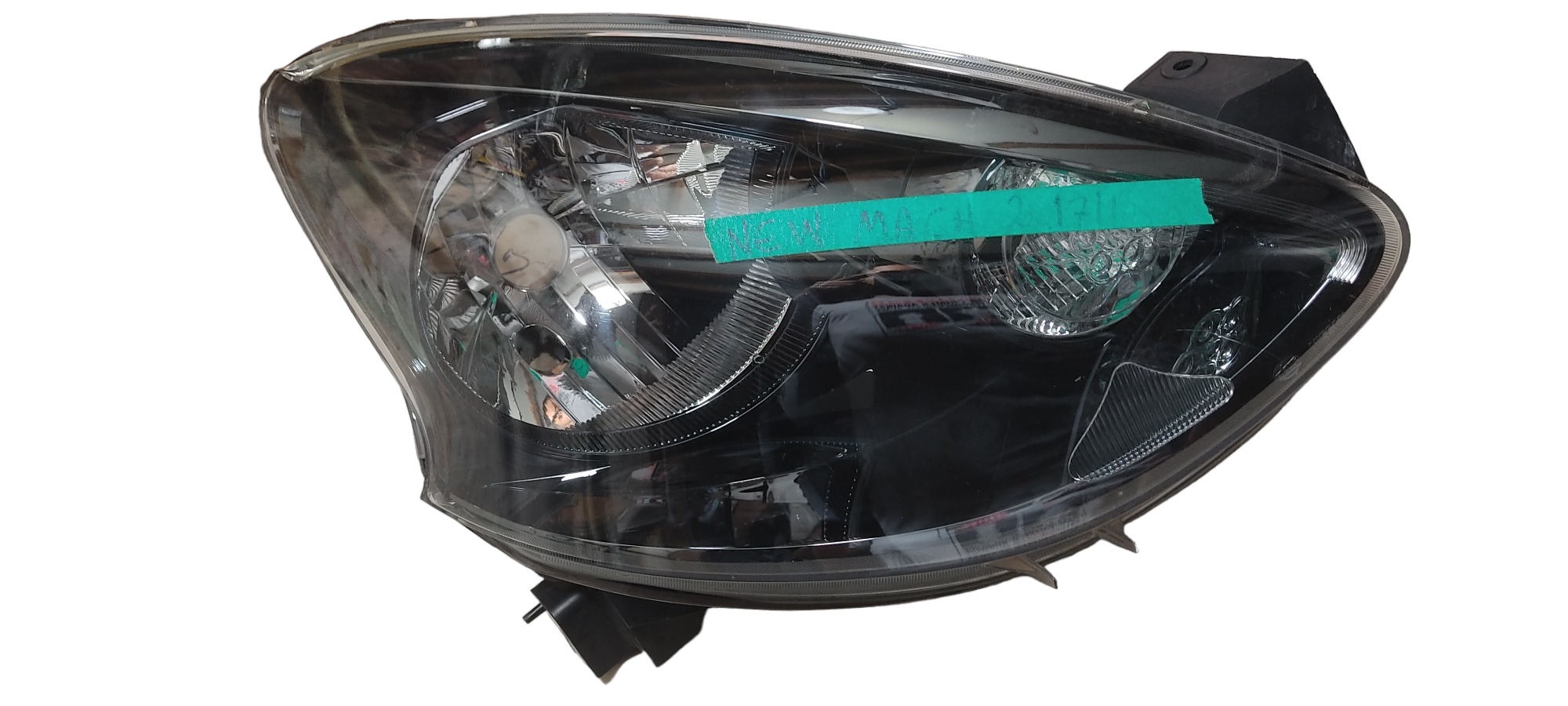 Farol Direito Nissan March 2017 2018 Recuperado Direito