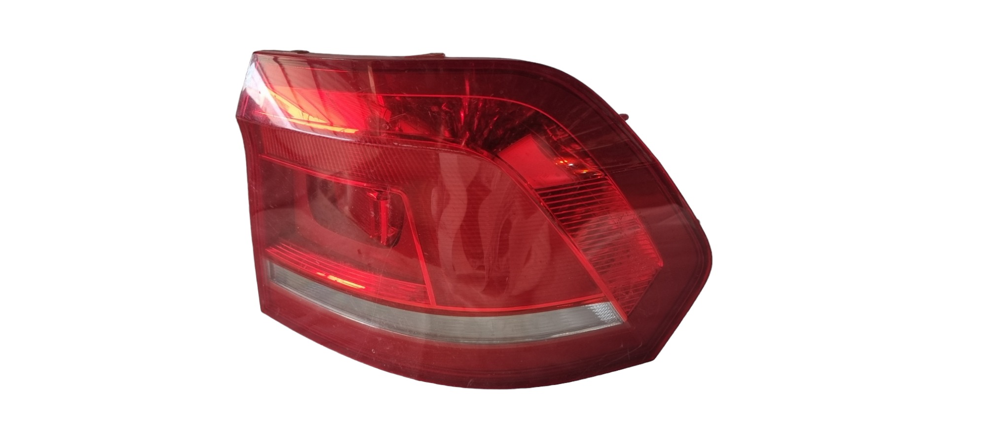 Lanterna Direita Volkswagen Fox 2015 2018 Lente Arranhada 2