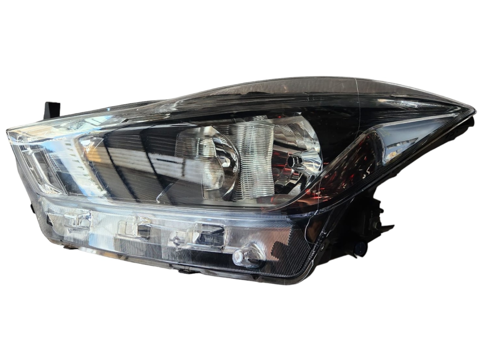 Farol Led Esquerdo Nissan Kicks 2018 Recuperado