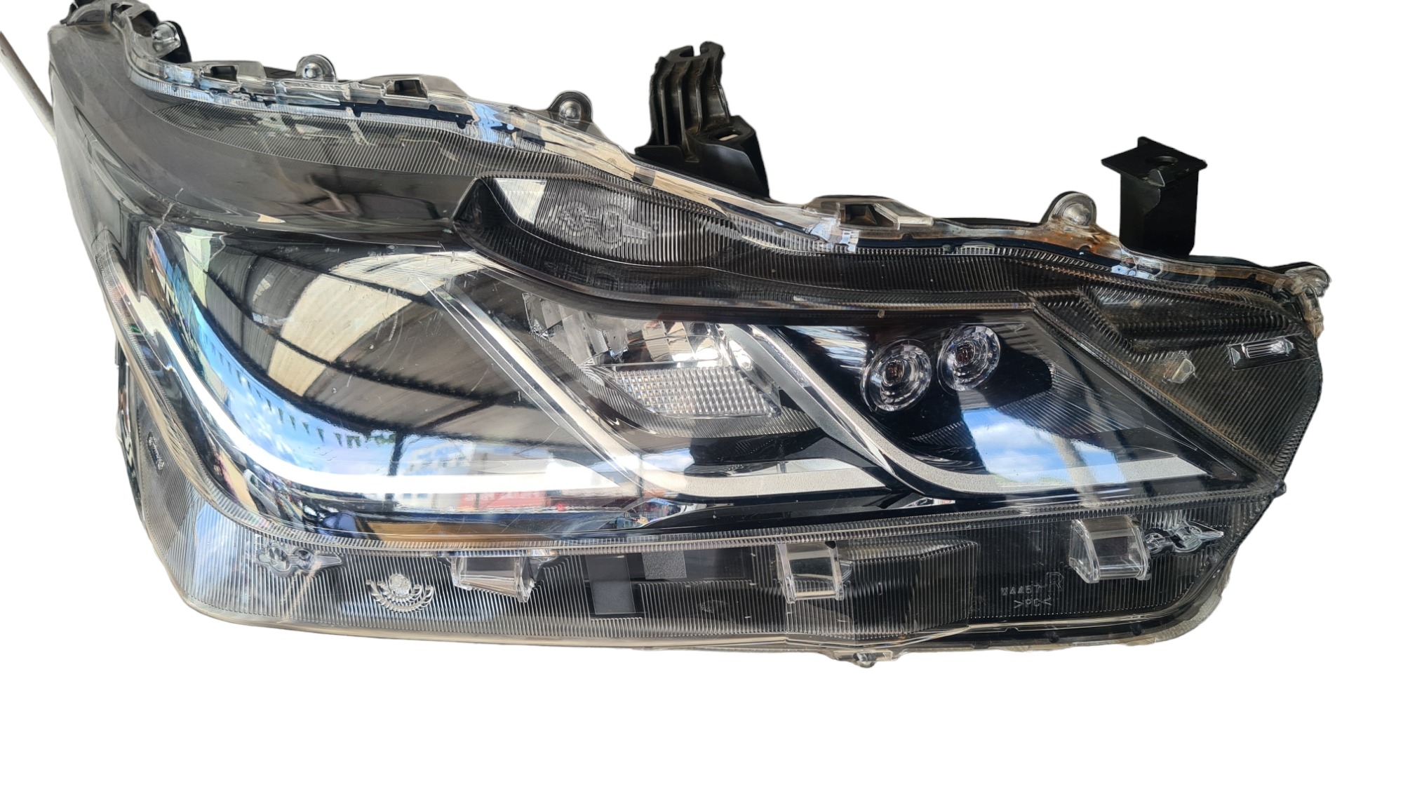 Farol Direito Toyota Corolla 2022 Recuperado Stankey 02-457