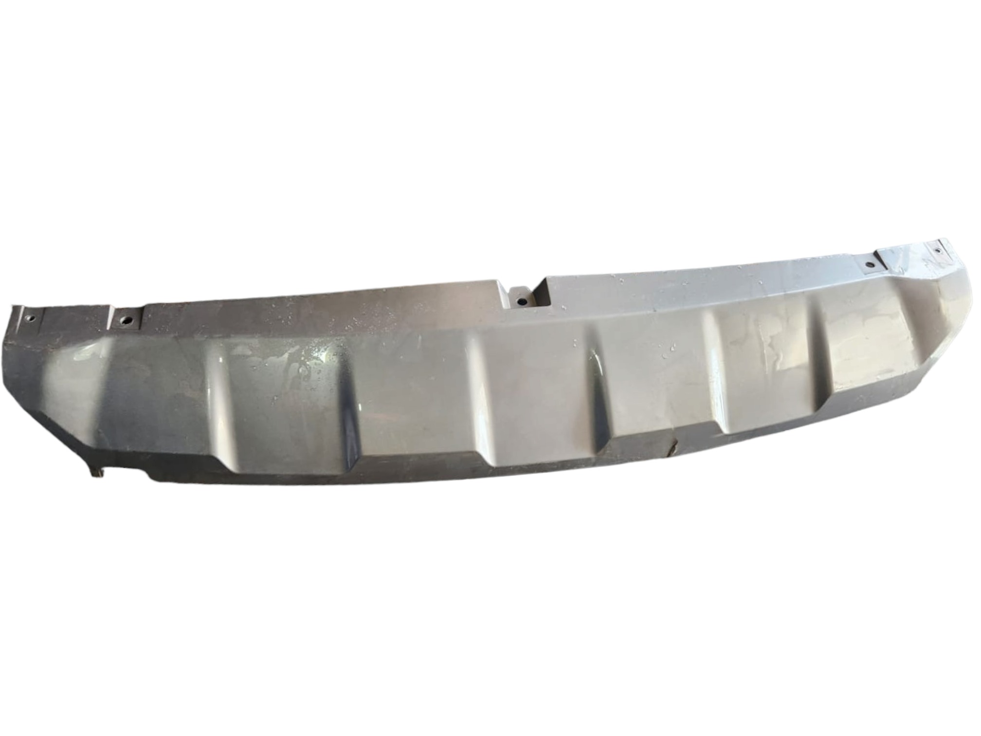 Aplique Inferior Traseiro Chery Tiggo 4 Detalhe