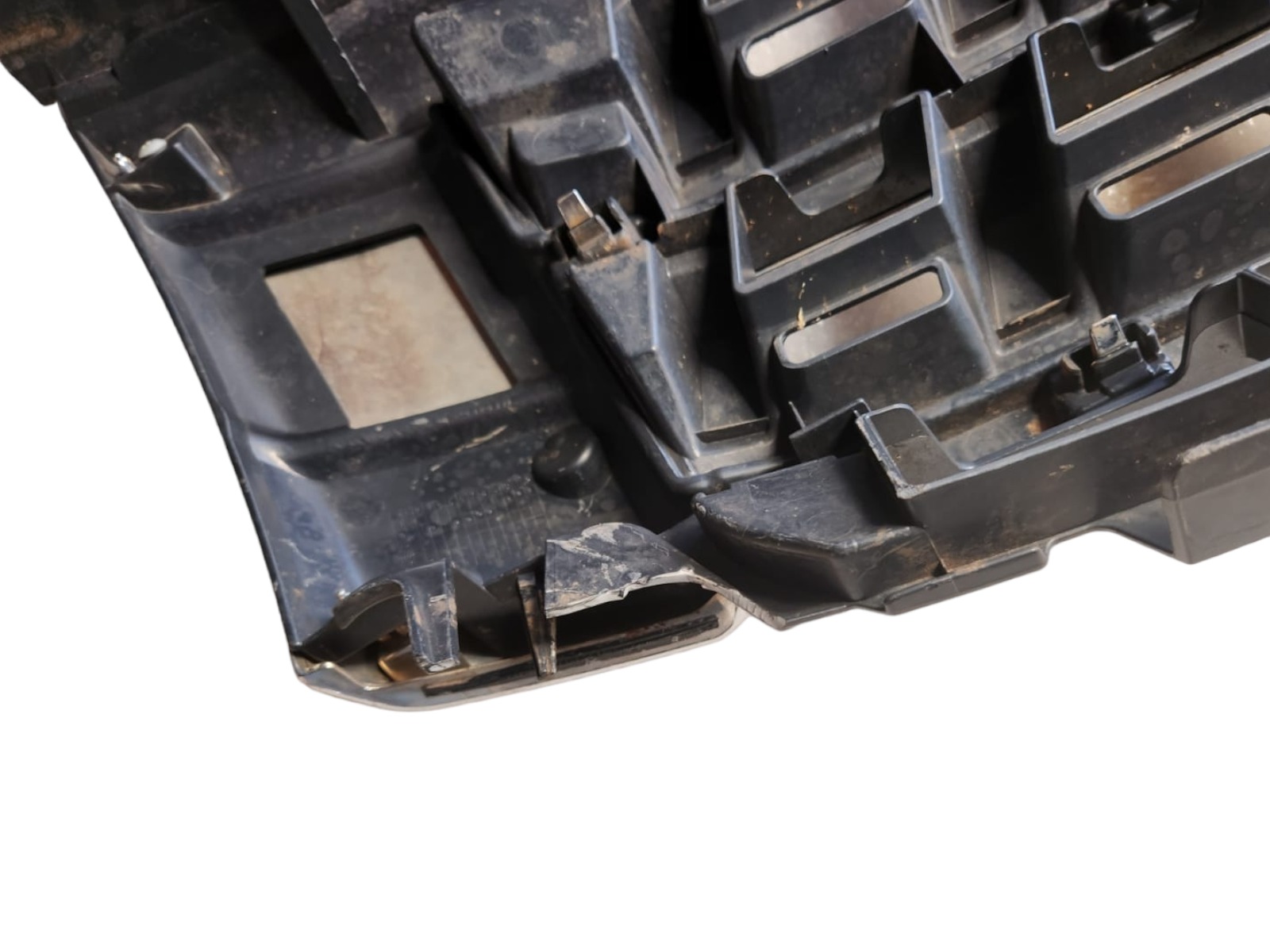 Grade Mitsubishi Pajero Full 2014 Com Detalhe 8