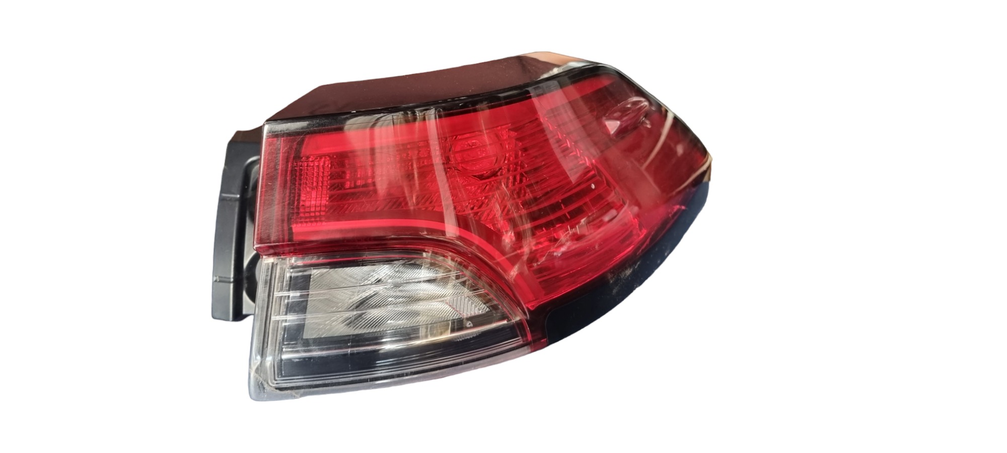 Lanterna Direito Toyota Corolla Cross 2020 2022 Recuperado Direito Vermelho 1