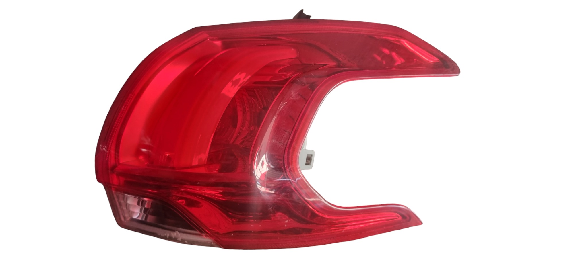 Peugeot Lanterna Direita 2008 2015 2018 2019 Recuperado 1