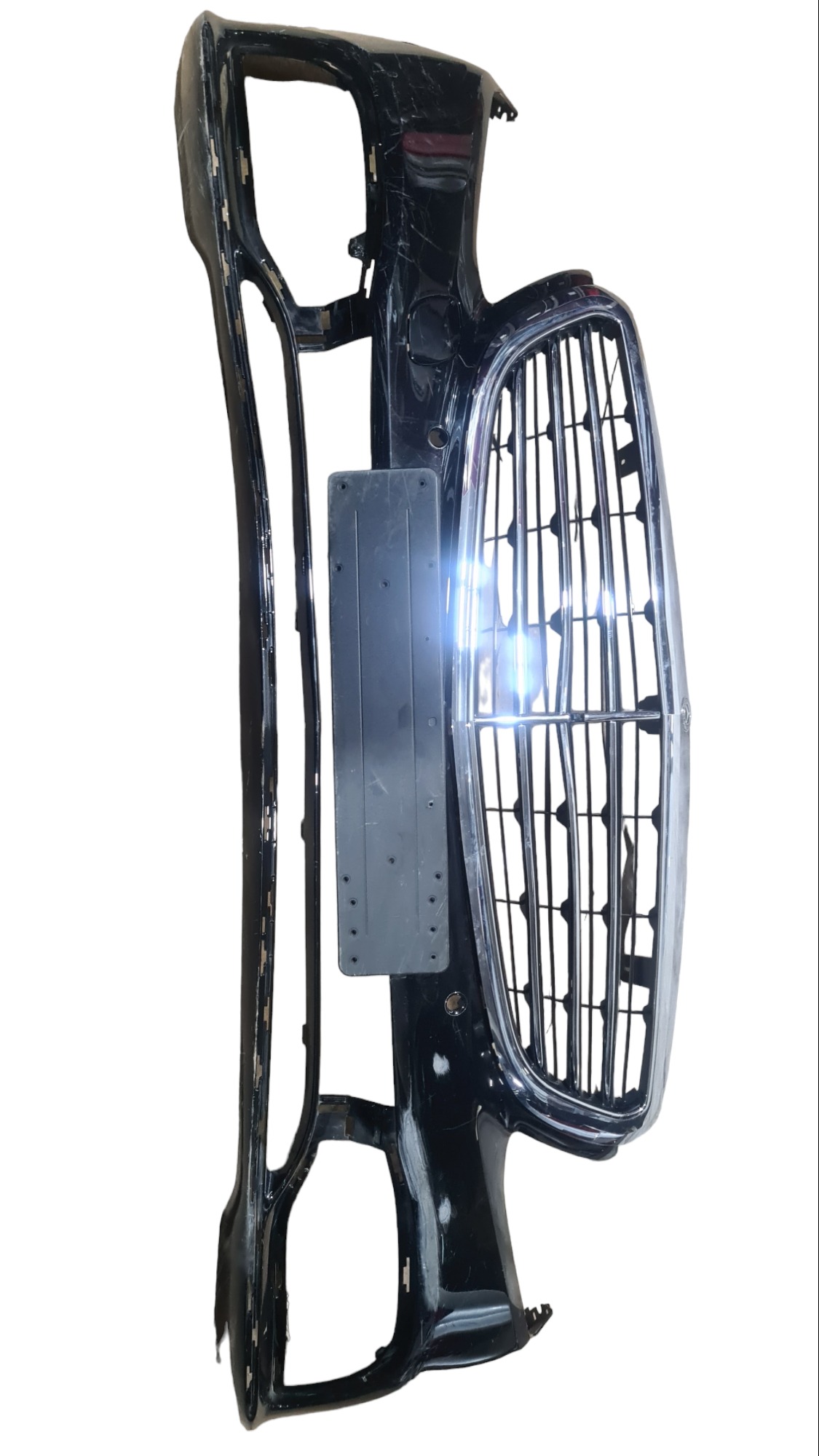 Parachoque Dianteiro Mercedes C180 2019 2020grade Quebrada Preto
