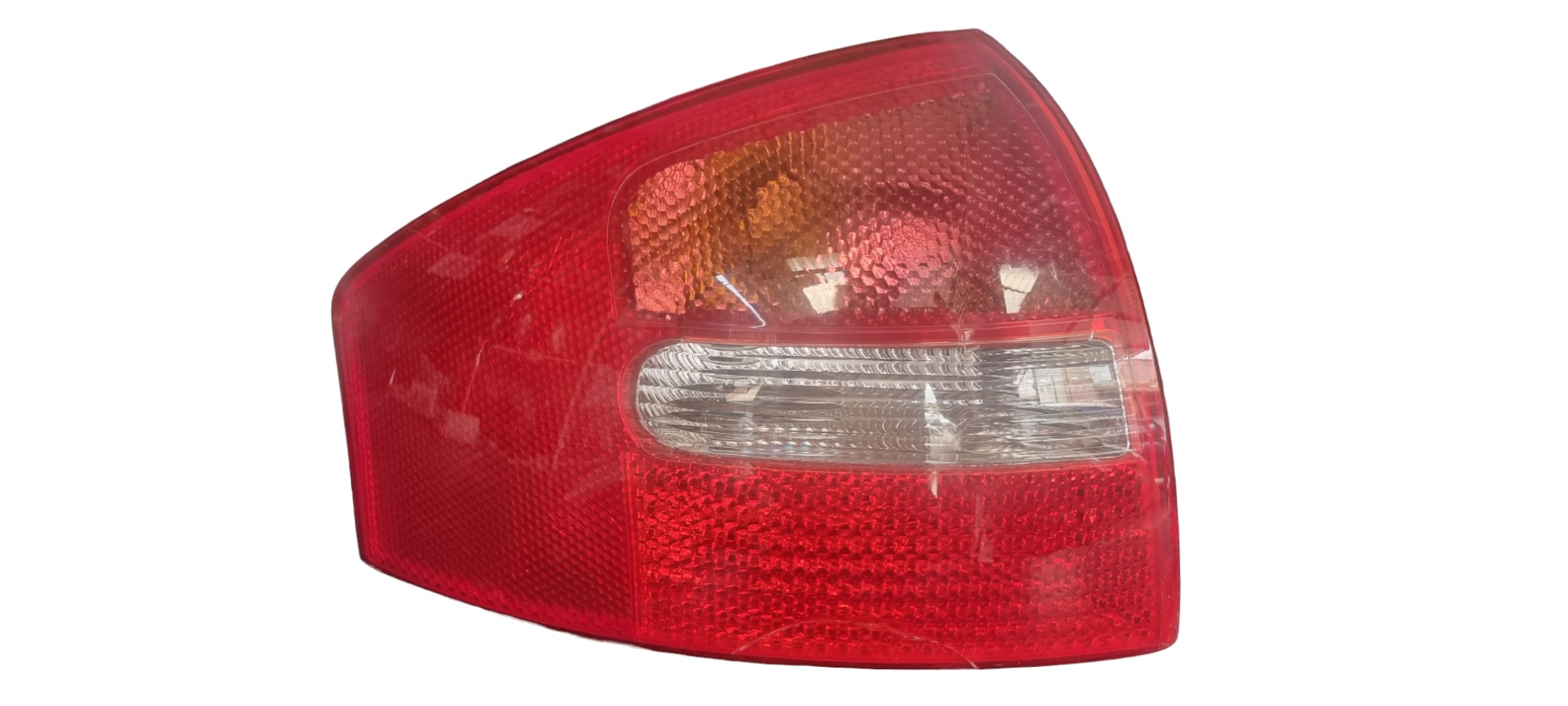 Lanterna Esquerda Audi A6 2001 2003 2004 Recuperada