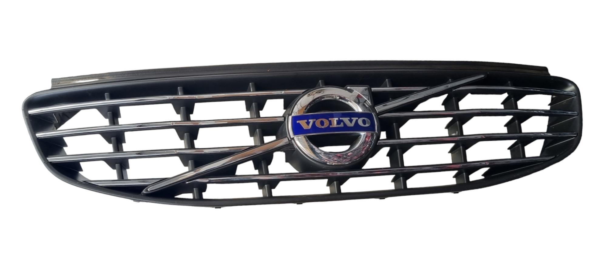 Grade Frontal Volvo Xc60 Recuperado